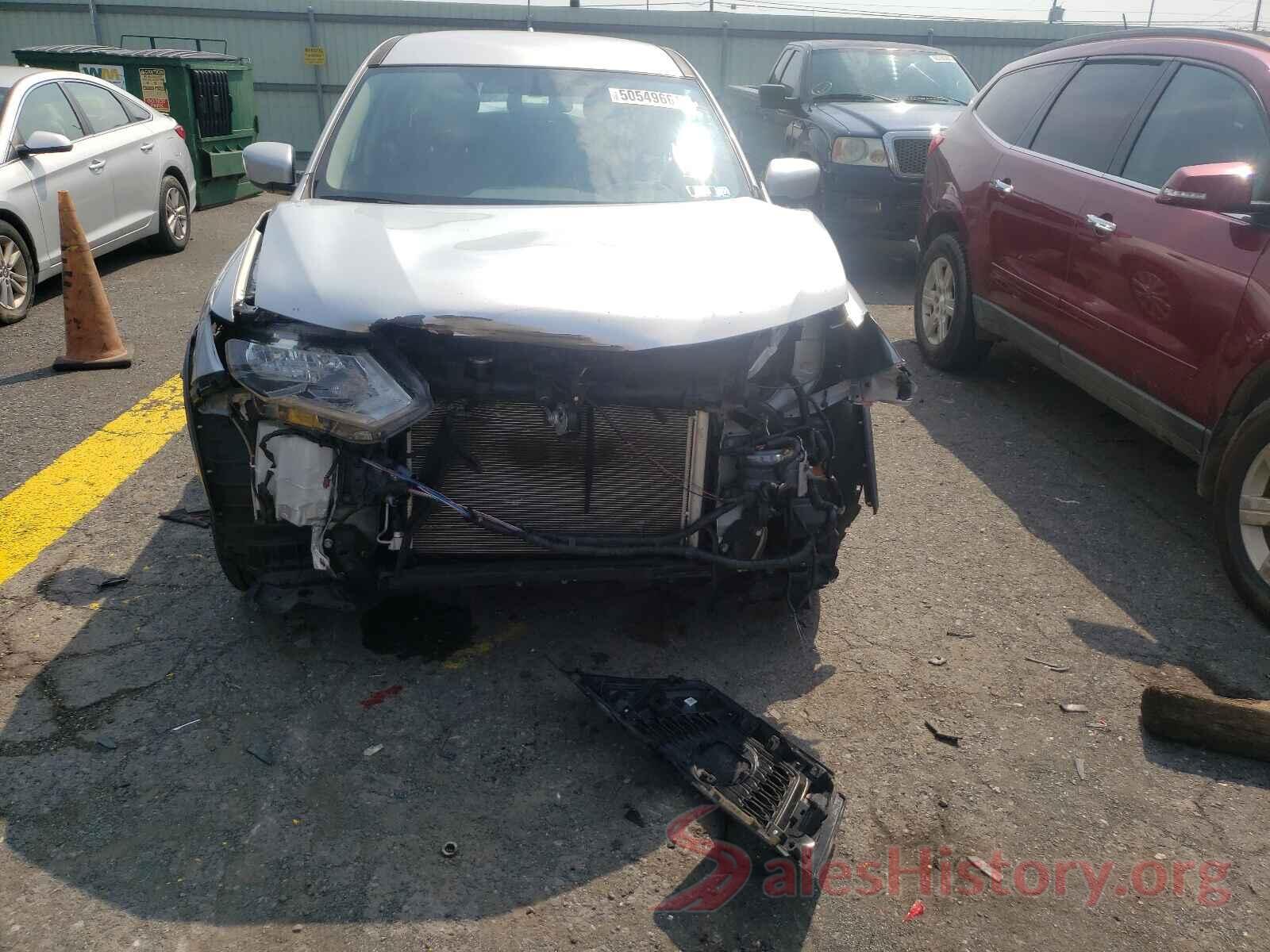 JN8AT2MV5HW256421 2017 NISSAN ROGUE