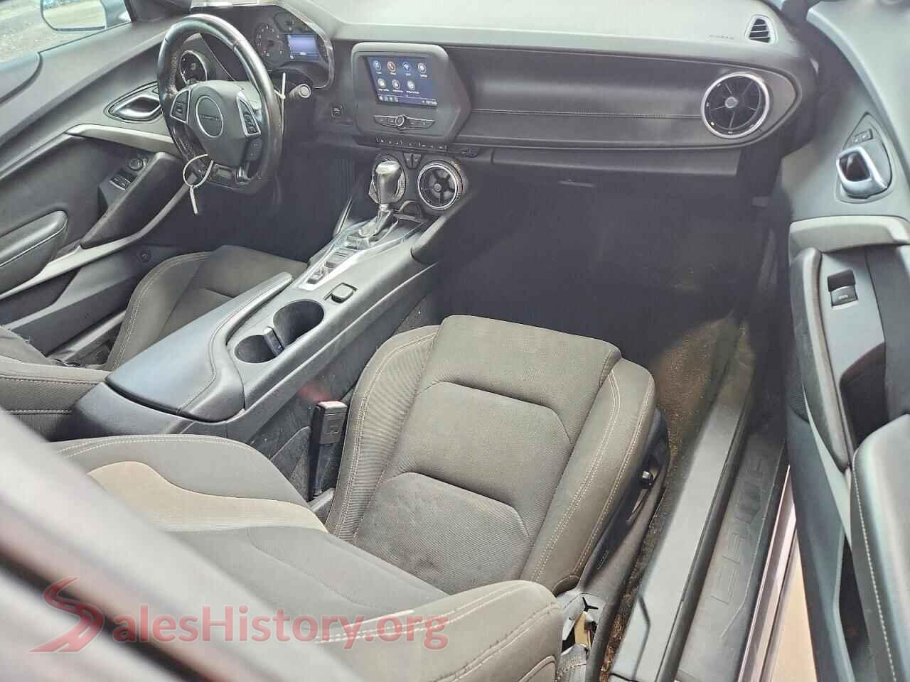 2019 CHEVROLET CAMARO VIN 1G1FB1RX6K0159031, interior dashboard