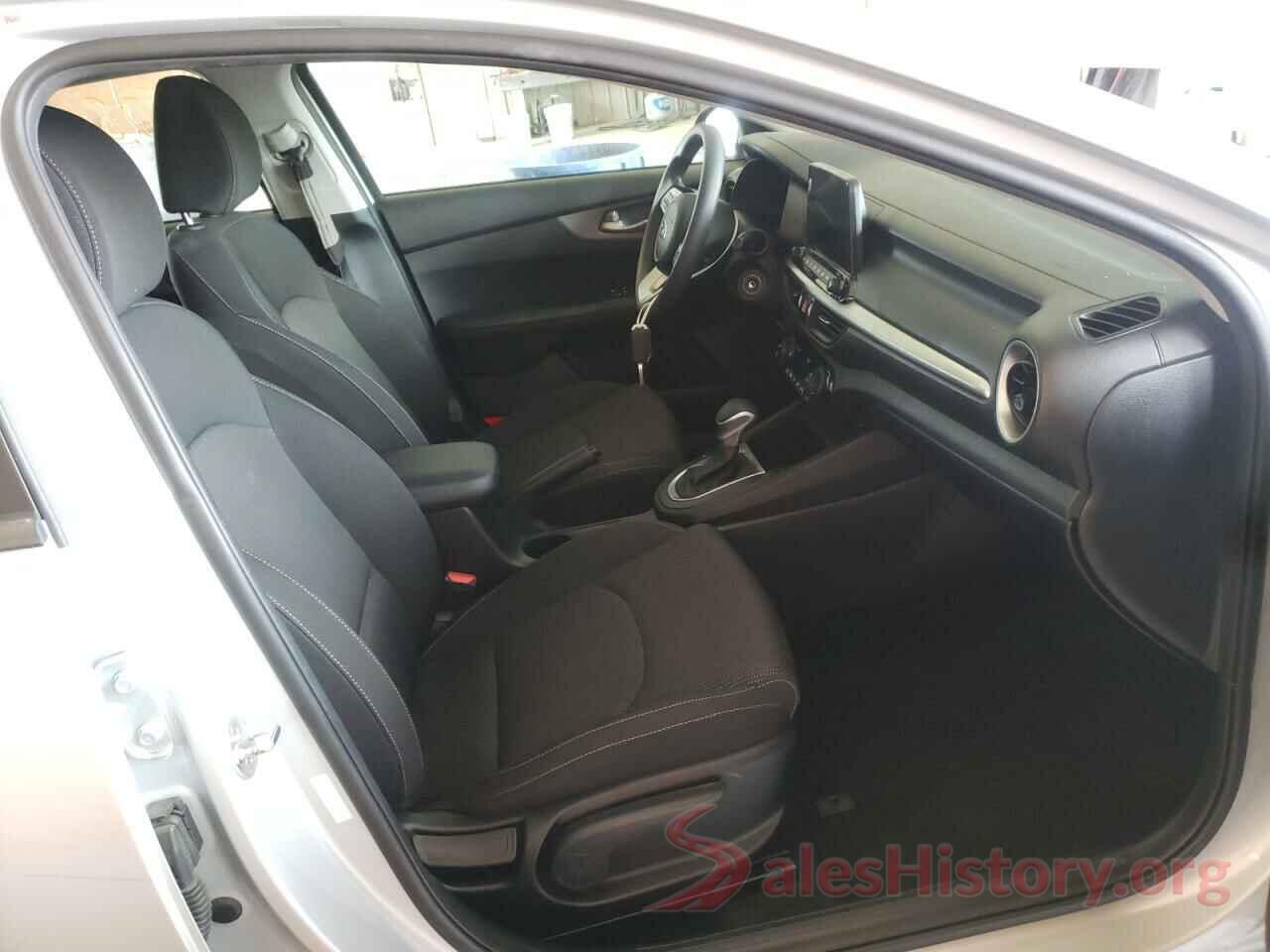 3KPF24AD4KE045109 2019 KIA FORTE