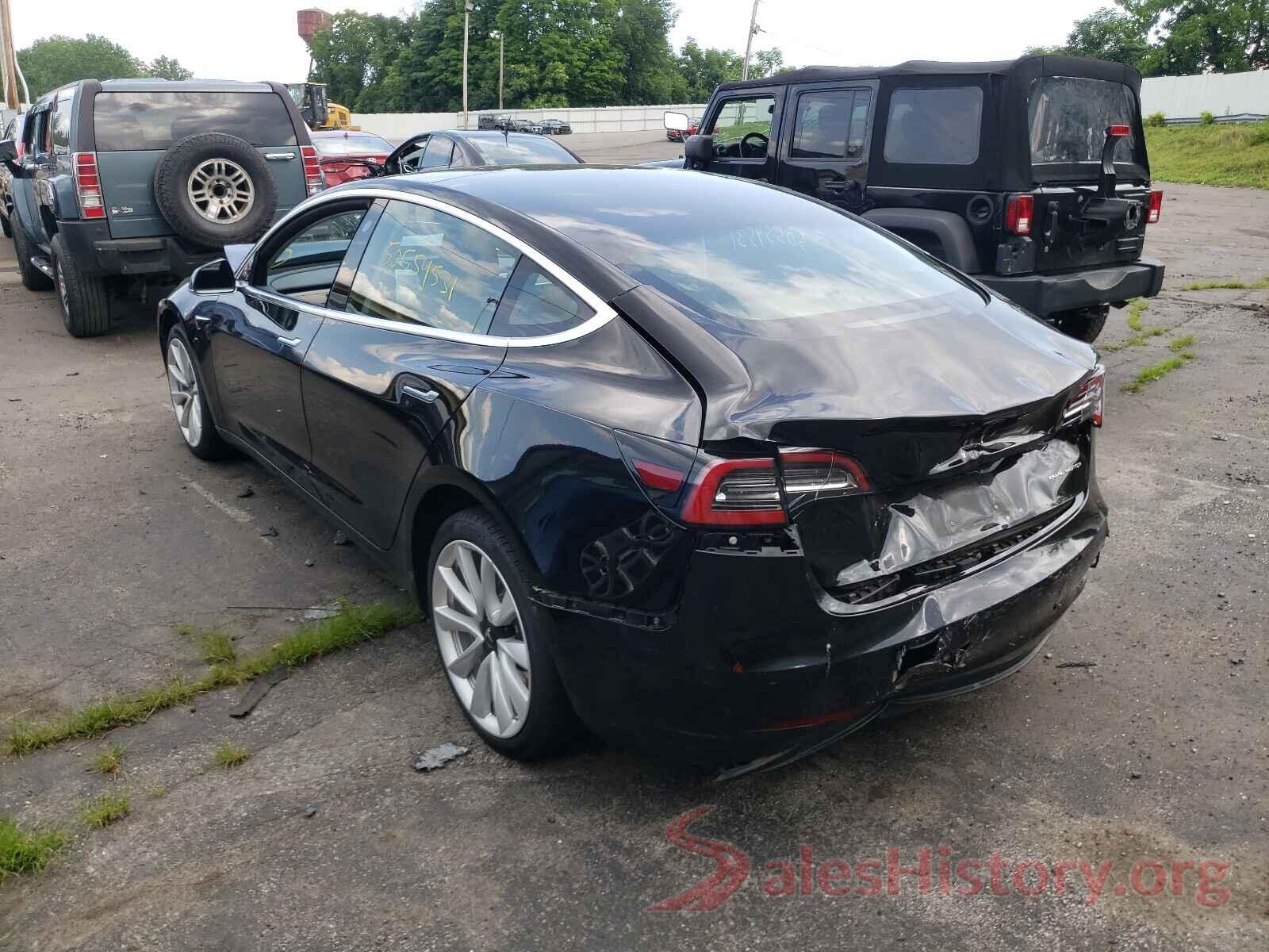 5YJ3E1EB1JF184687 2018 TESLA MODEL 3