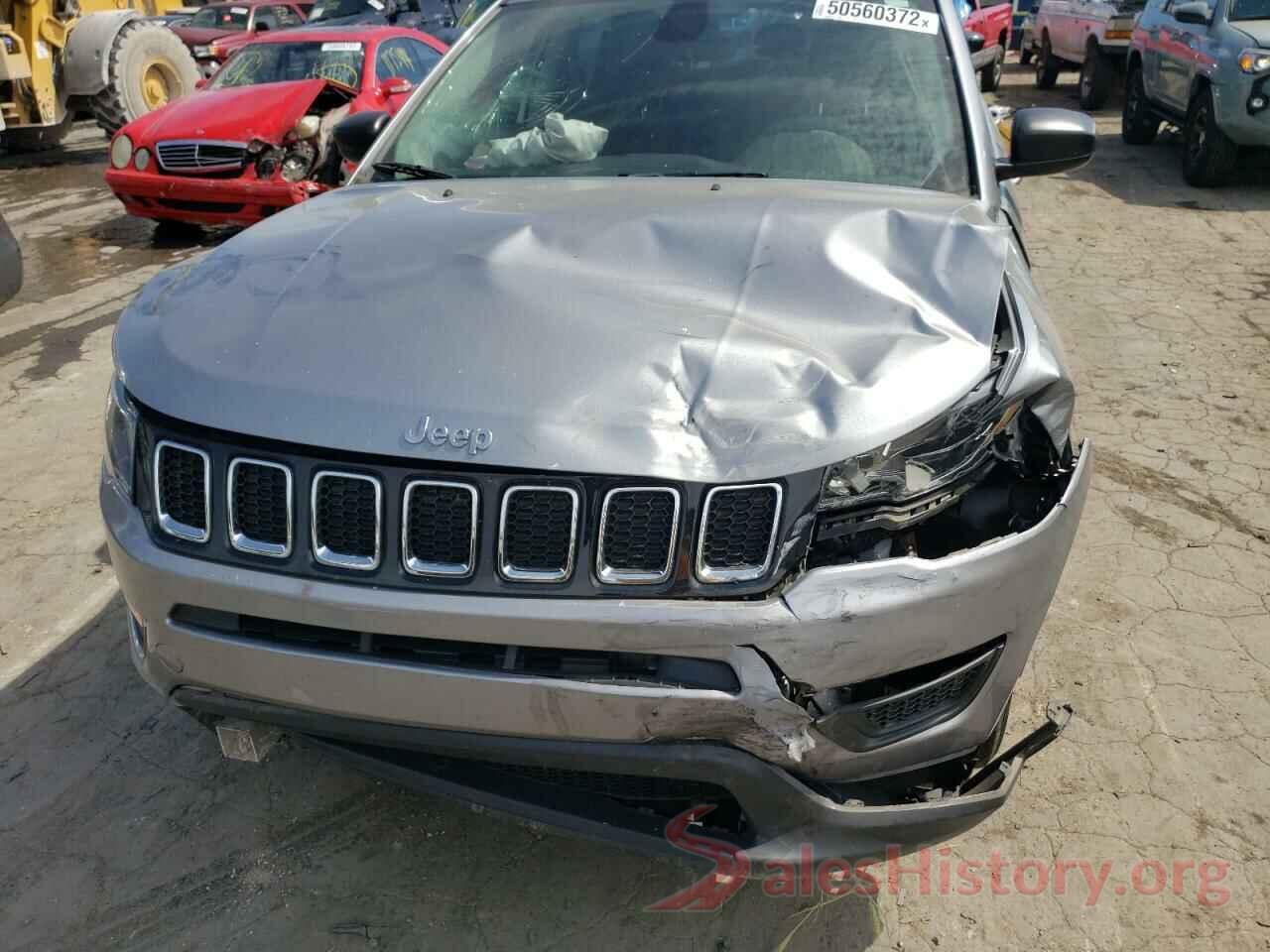 3C4NJCAB9JT233402 2018 JEEP COMPASS