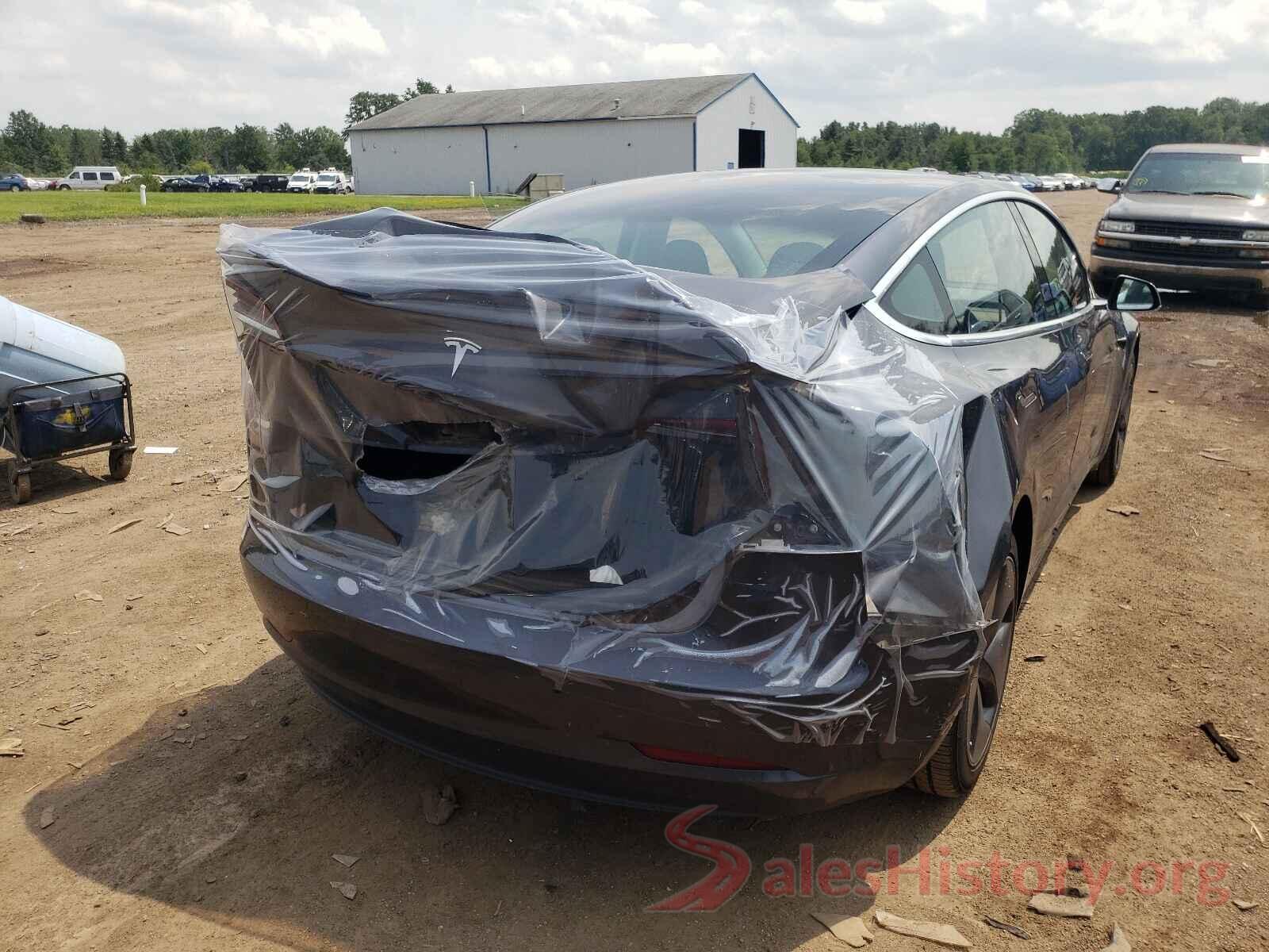 5YJ3E1EB2JF093136 2018 TESLA MODEL 3