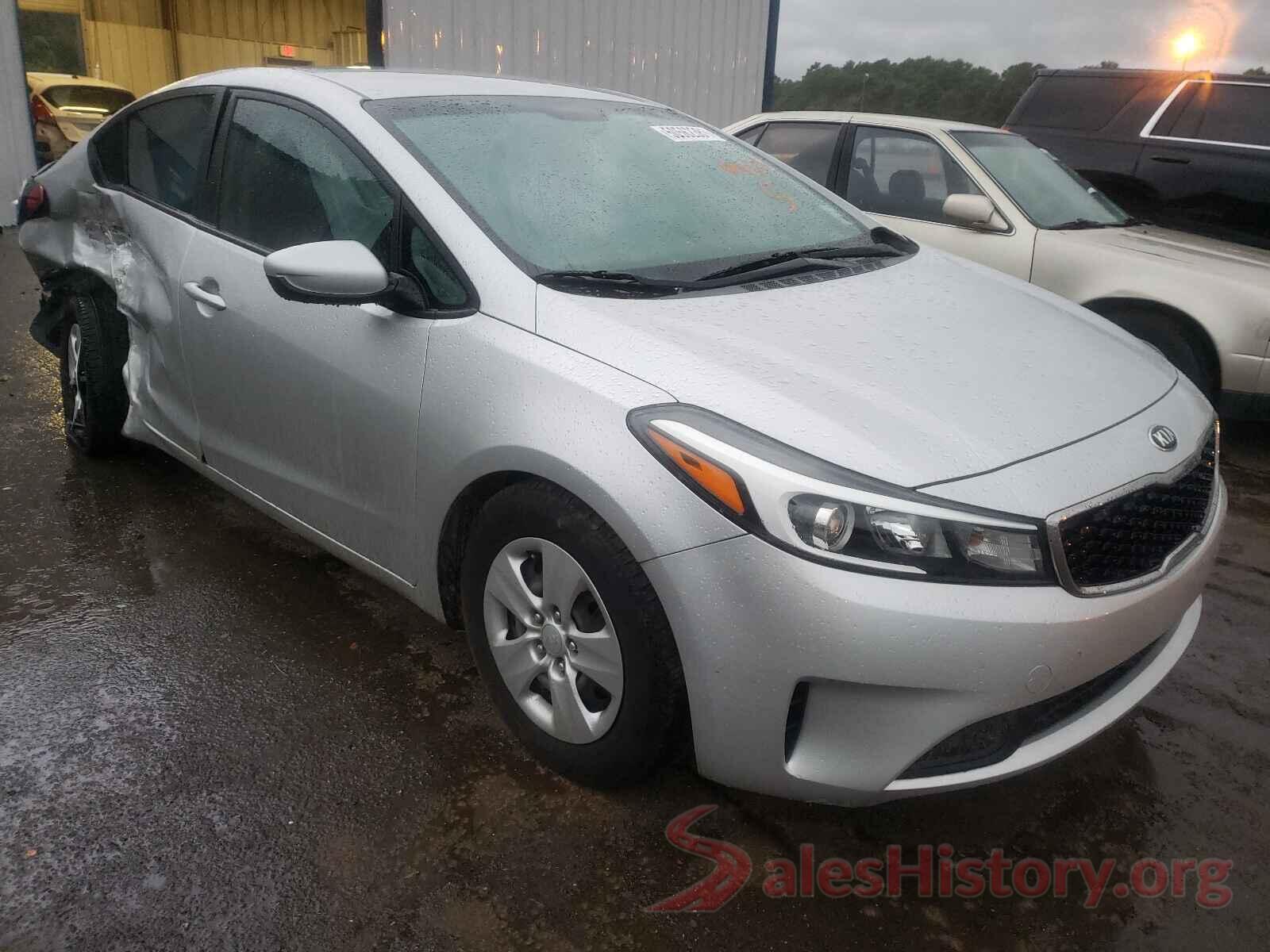 3KPFK4A72HE015609 2017 KIA FORTE