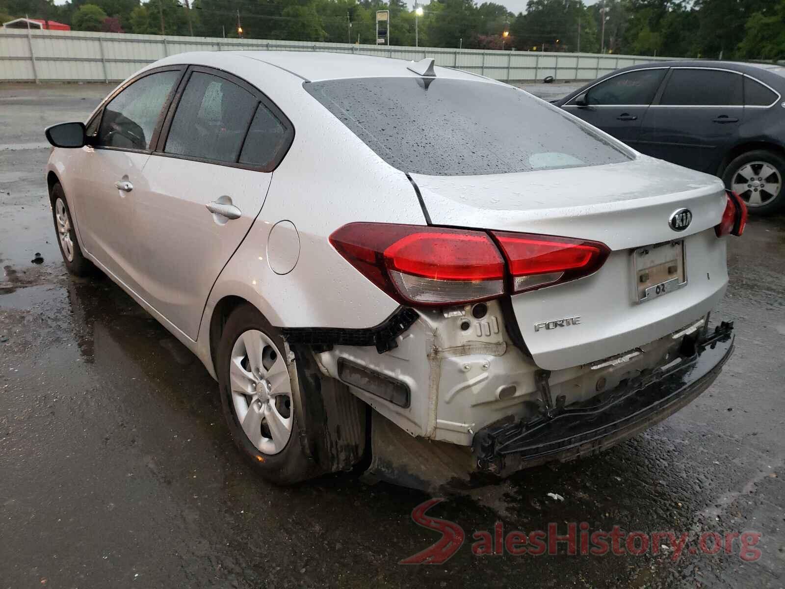 3KPFK4A72HE015609 2017 KIA FORTE