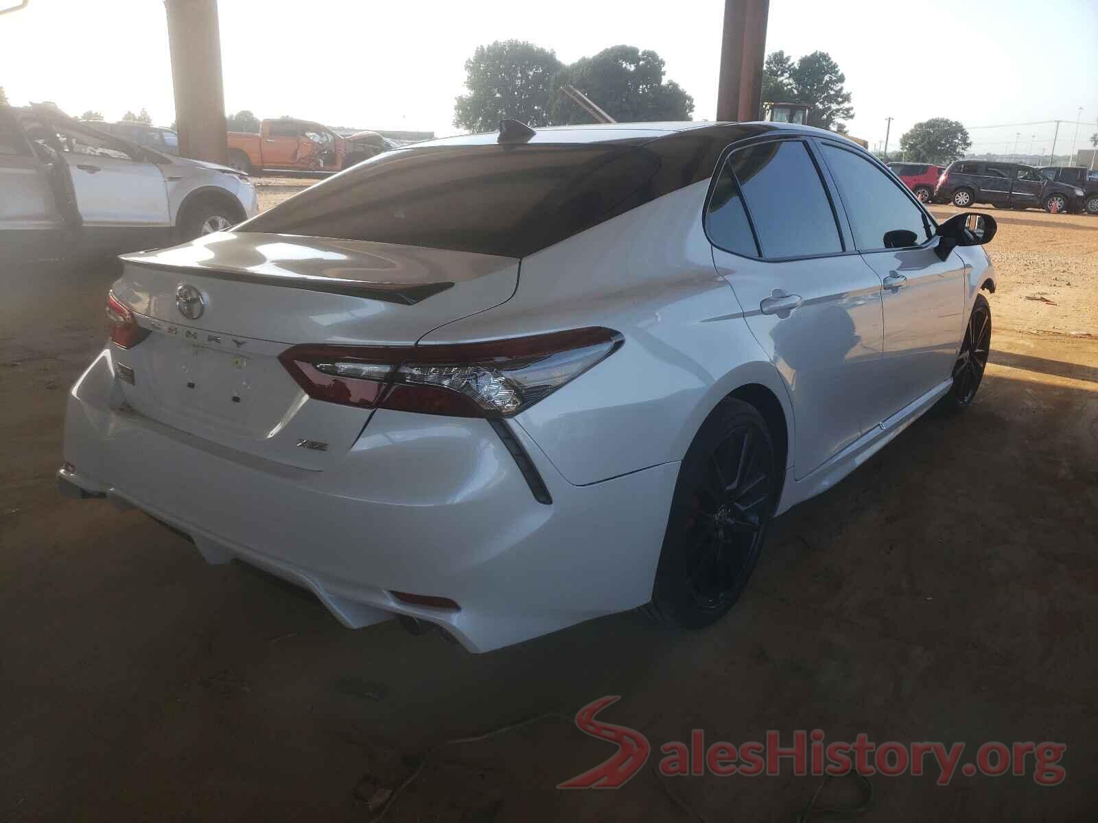 4T1K61AK8MU402923 2021 TOYOTA CAMRY