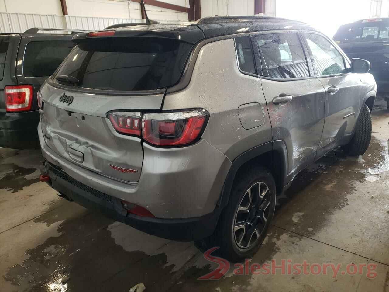 3C4NJDDB7KT776136 2019 JEEP COMPASS