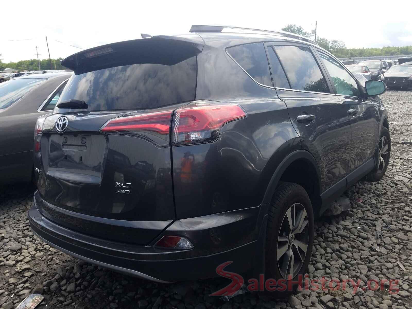 2T3RFREV5JW783926 2018 TOYOTA RAV4