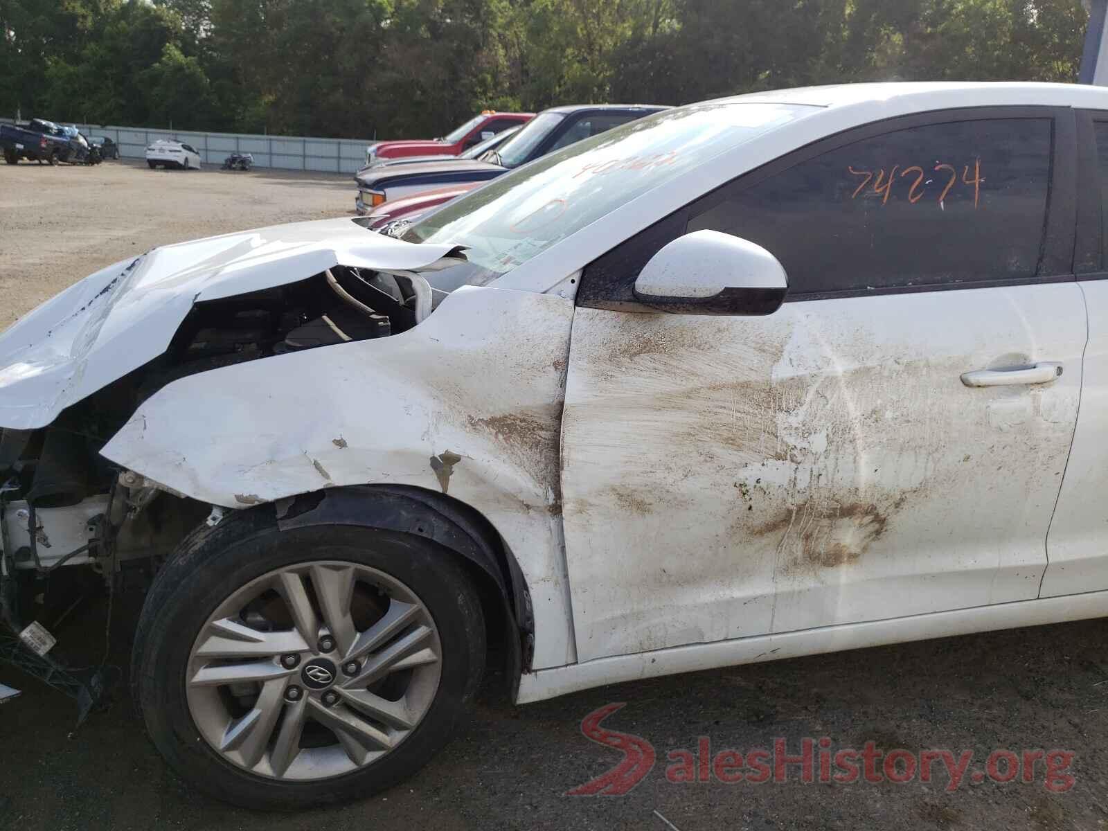 5NPD84LF2KH403632 2019 HYUNDAI ELANTRA