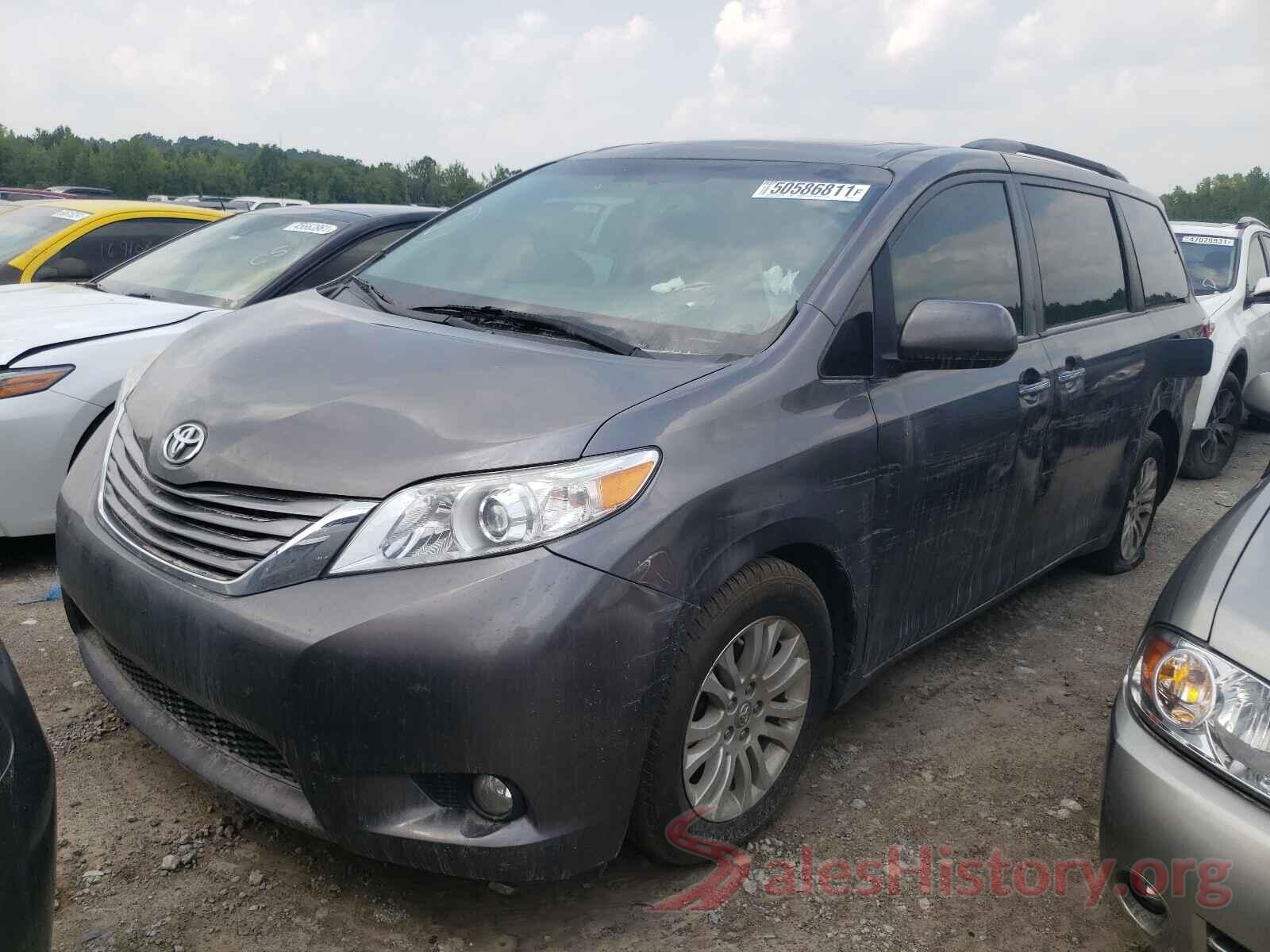 5TDYZ3DC8HS882171 2017 TOYOTA SIENNA