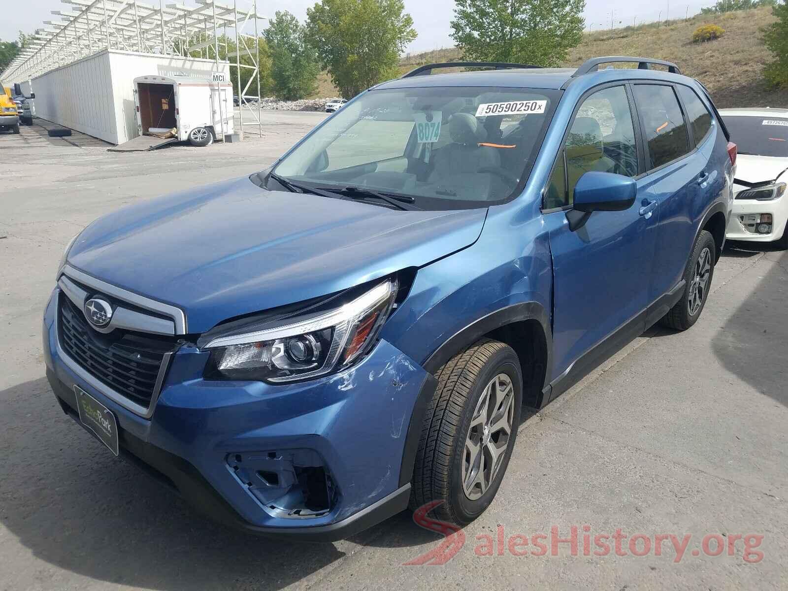 JF2SKAEC0KH496693 2019 SUBARU FORESTER