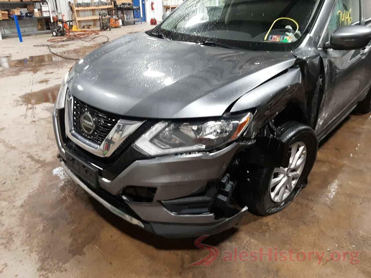 JN8AT2MV8JW310669 2018 NISSAN ROGUE