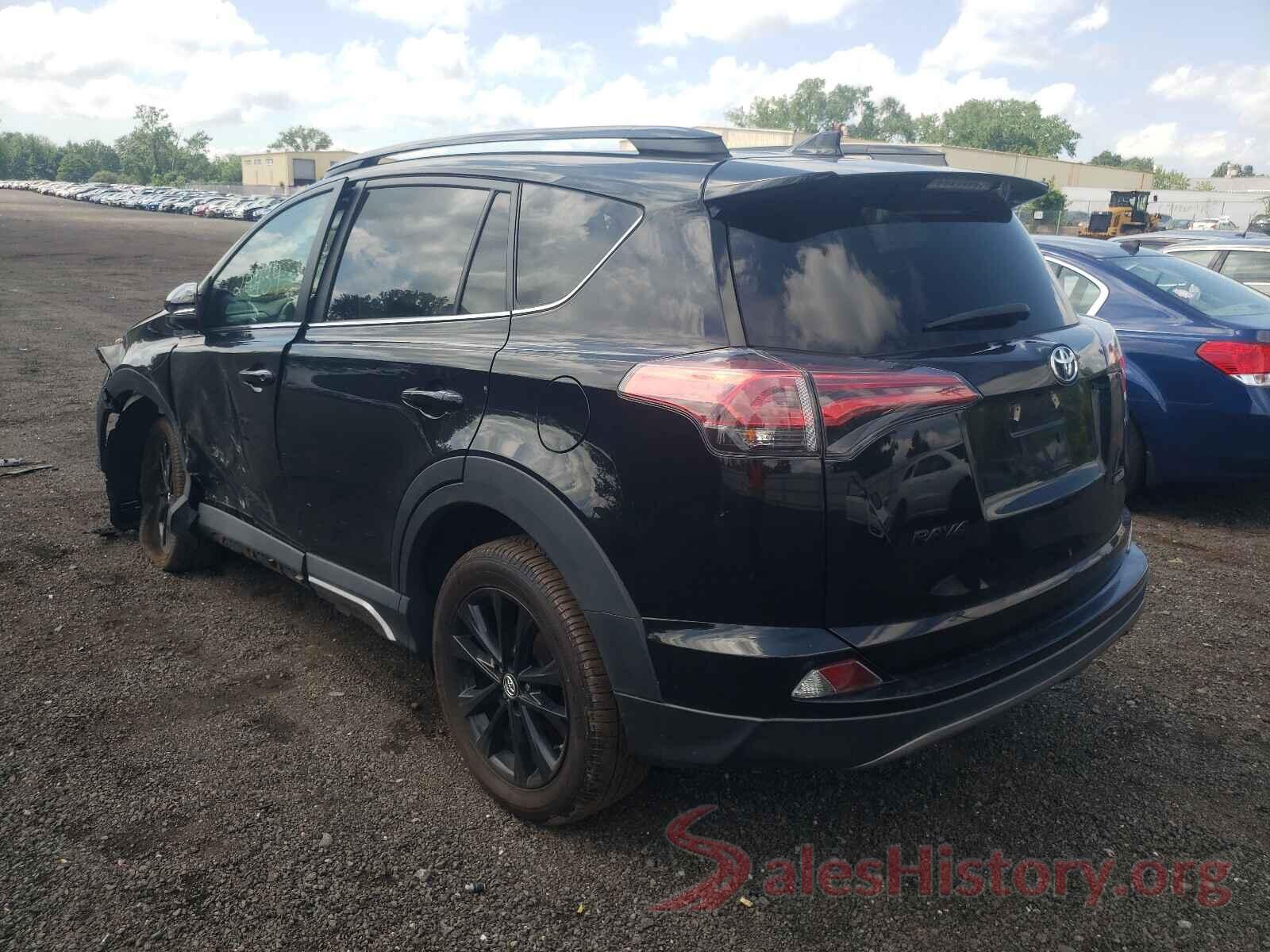 2T3RFREV3JW804823 2018 TOYOTA RAV4