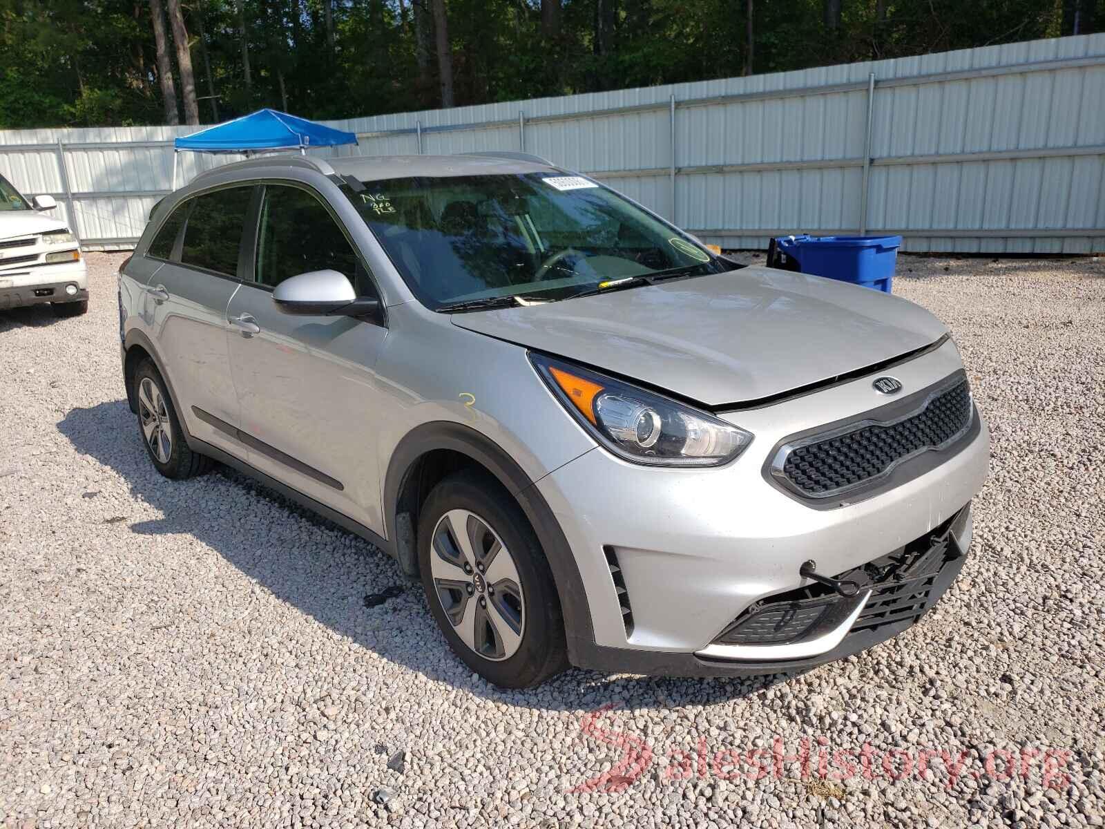 KNDCB3LC1K5283674 2019 KIA NIRO