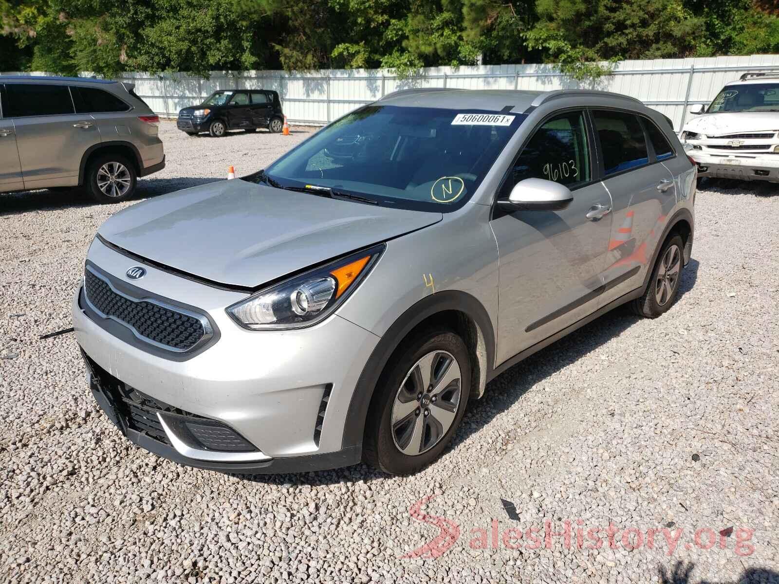 KNDCB3LC1K5283674 2019 KIA NIRO