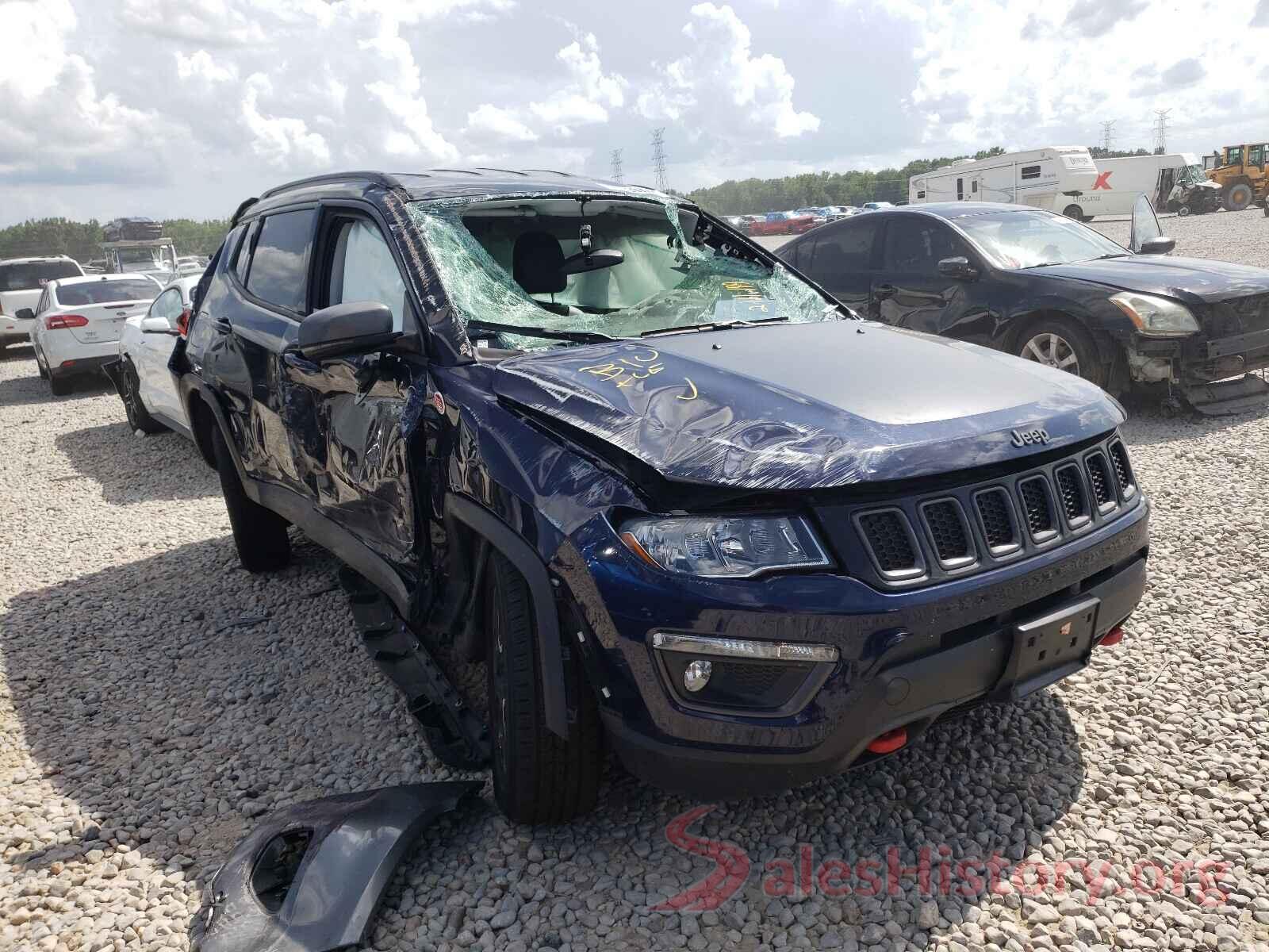 3C4NJDDB3KT748088 2019 JEEP COMPASS