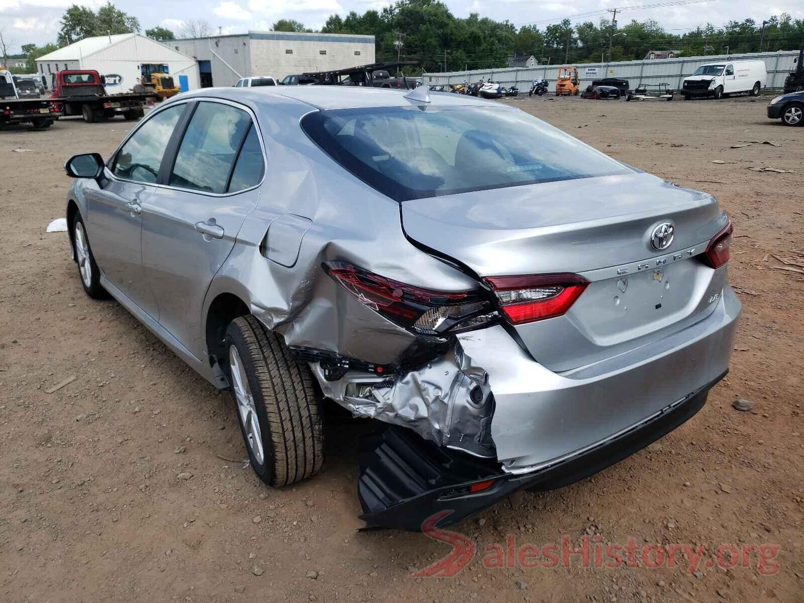 4T1C11AK9MU573568 2021 TOYOTA CAMRY