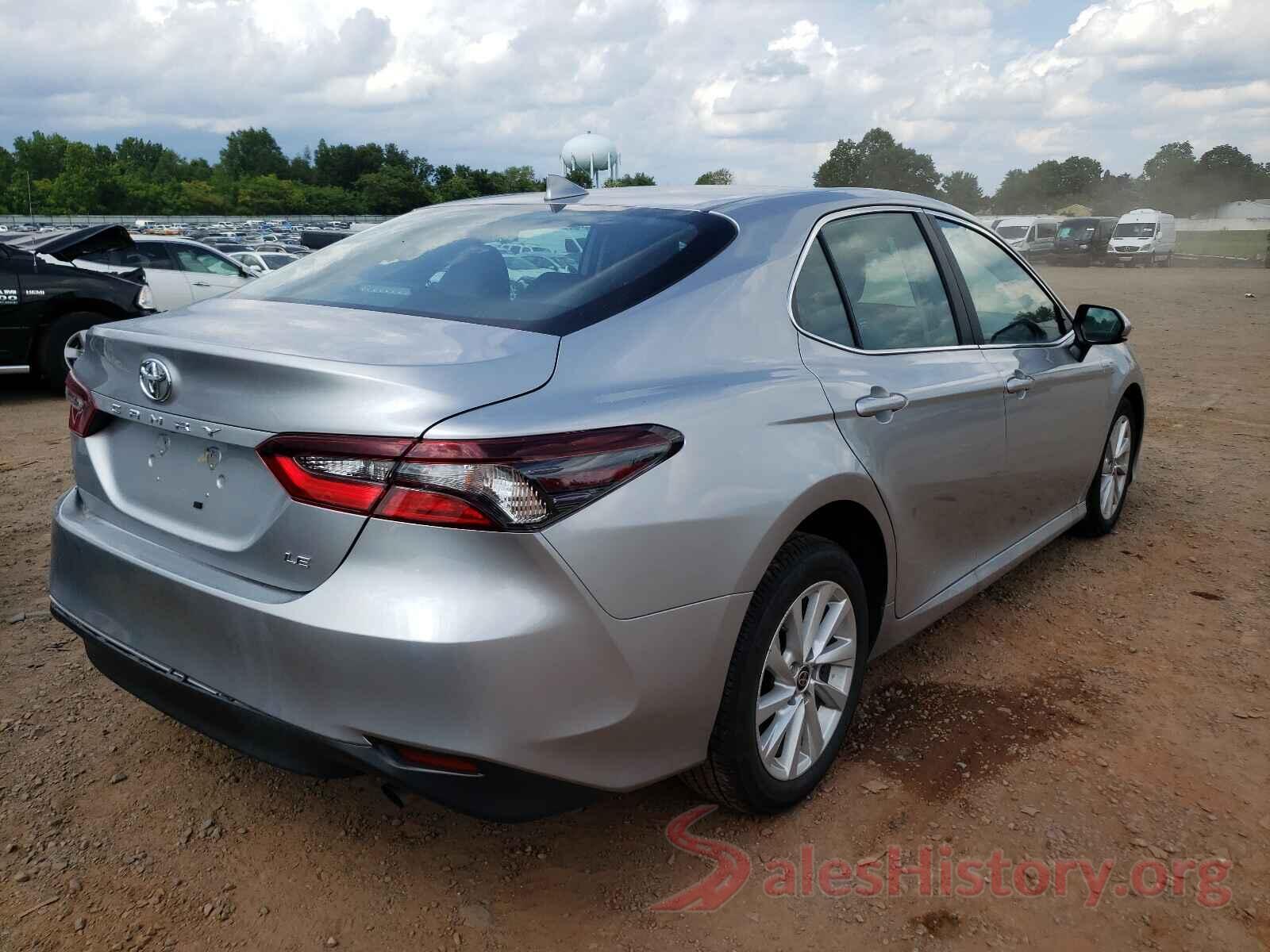 4T1C11AK9MU573568 2021 TOYOTA CAMRY