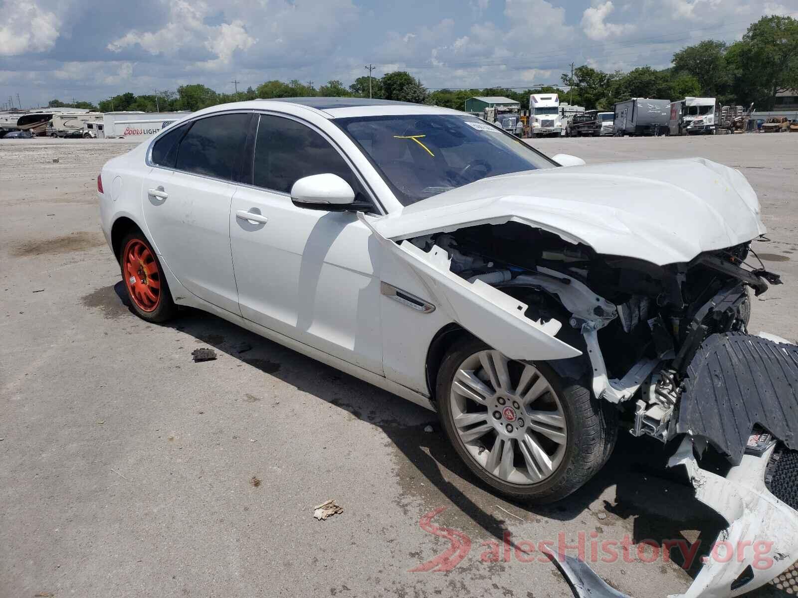 SAJBD4BV8HCY41041 2017 JAGUAR XF