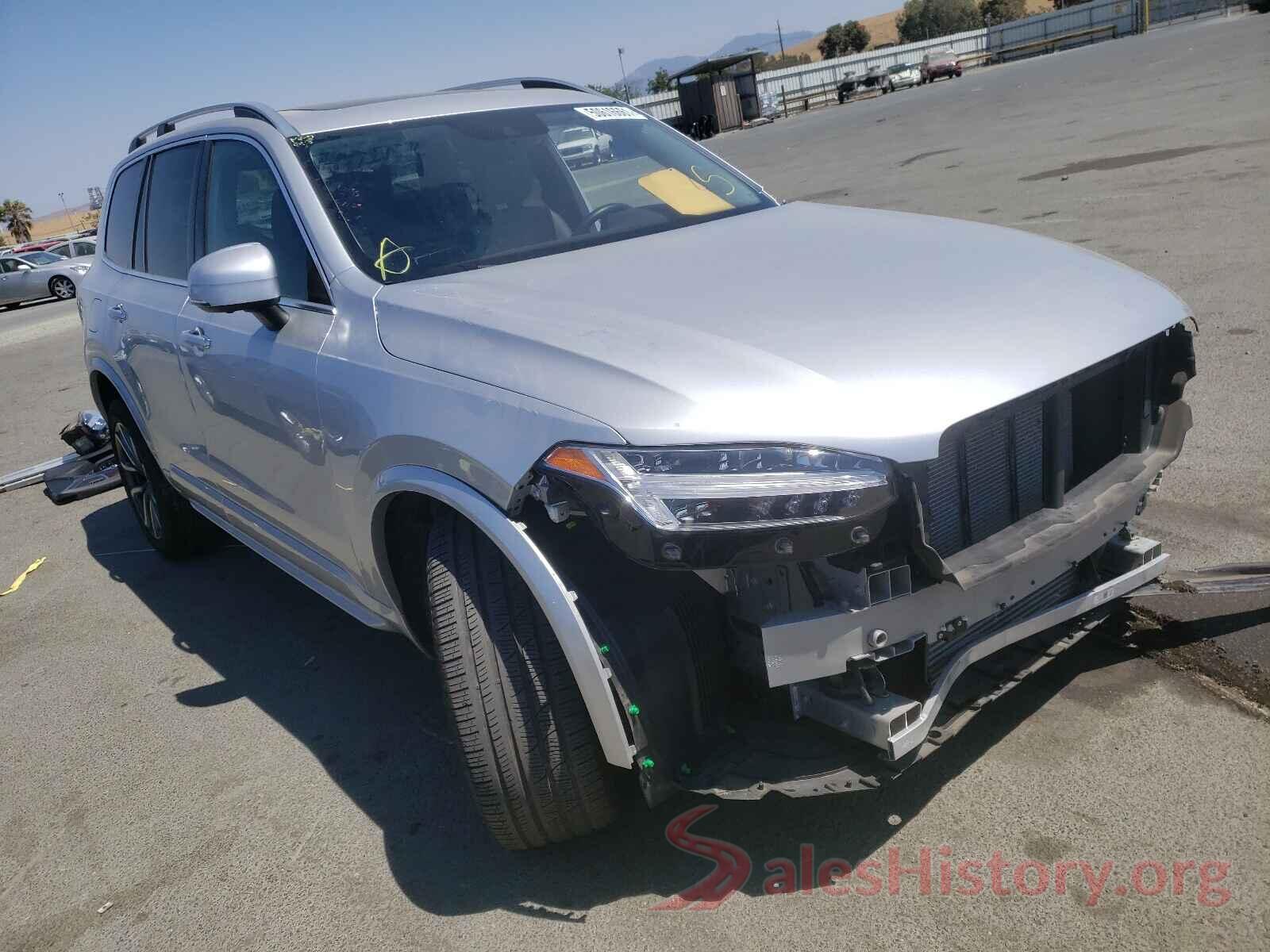 YV4A22PK5H1171122 2017 VOLVO XC90