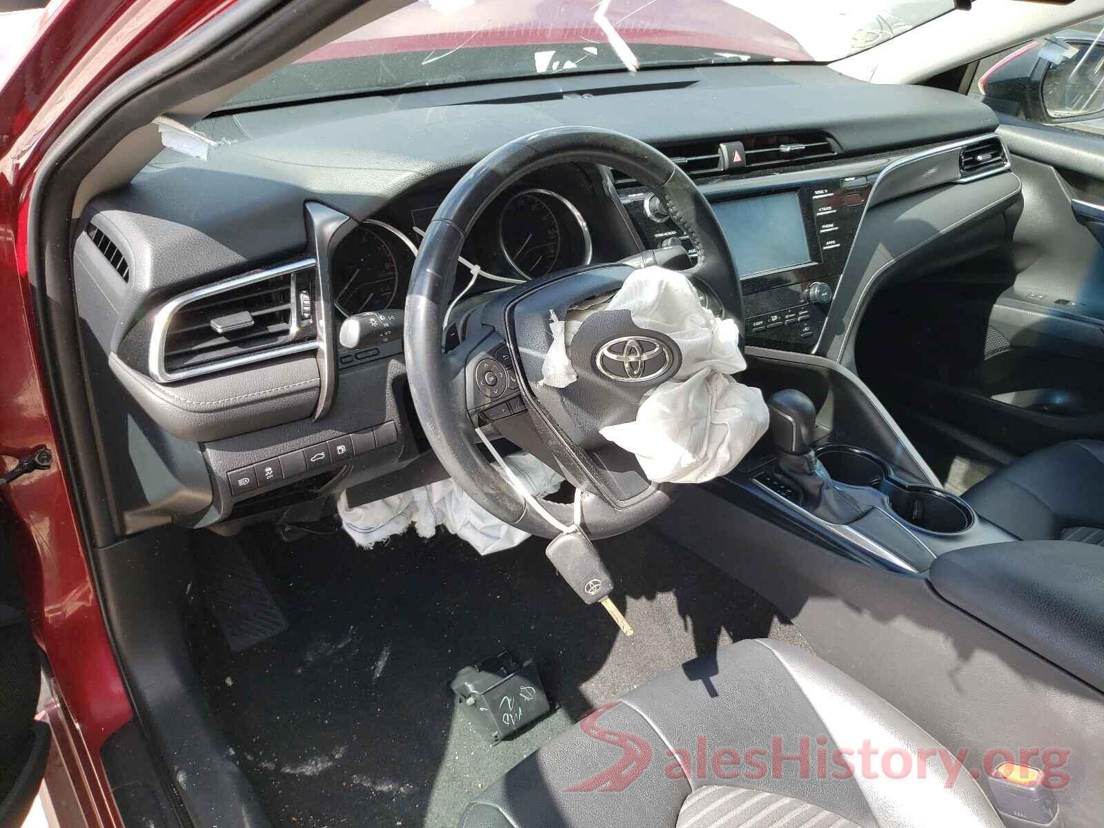 4T1B11HK8JU567743 2018 TOYOTA CAMRY