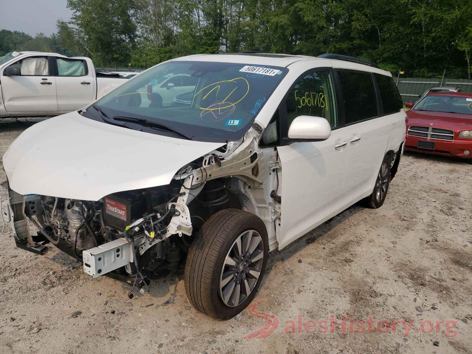 5TDDZ3DC7KS223360 2019 TOYOTA SIENNA