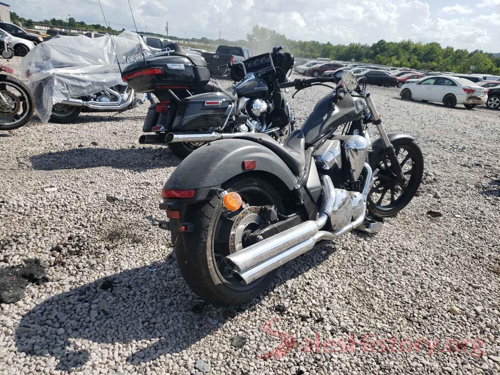 JH2SC6129HK200031 2017 HONDA VT CYCLE