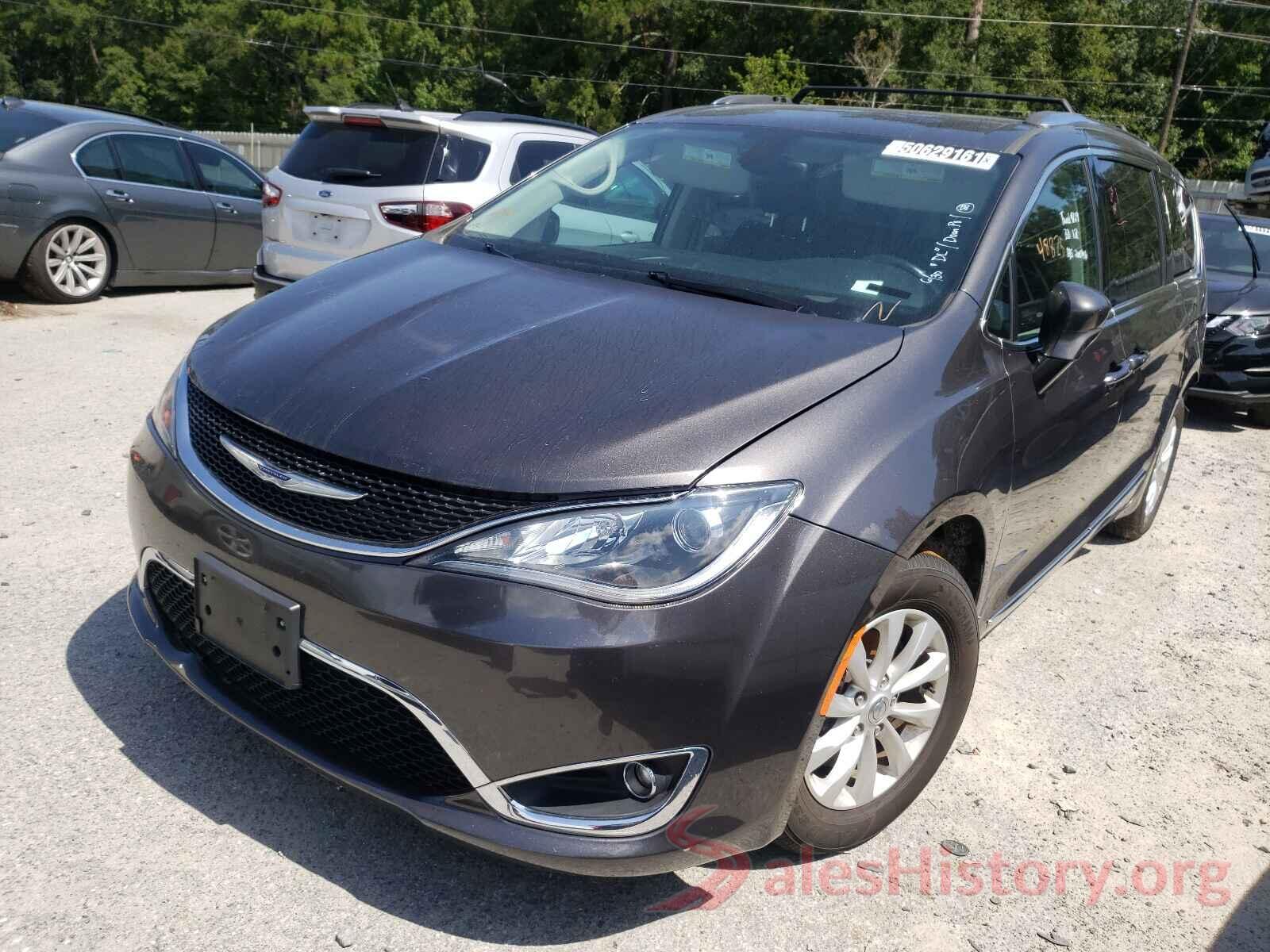 2C4RC1BG1KR700715 2019 CHRYSLER PACIFICA