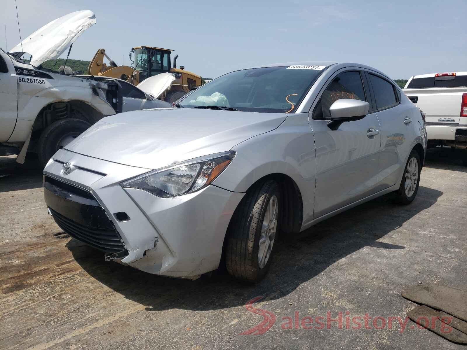 3MYDLBYV9JY319698 2018 TOYOTA YARIS