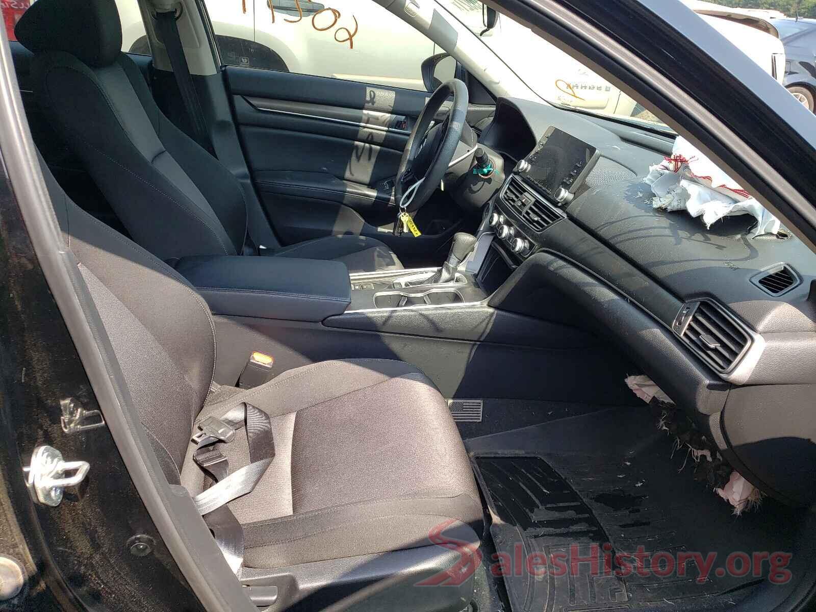 1HGCV1F18JA113969 2018 HONDA ACCORD