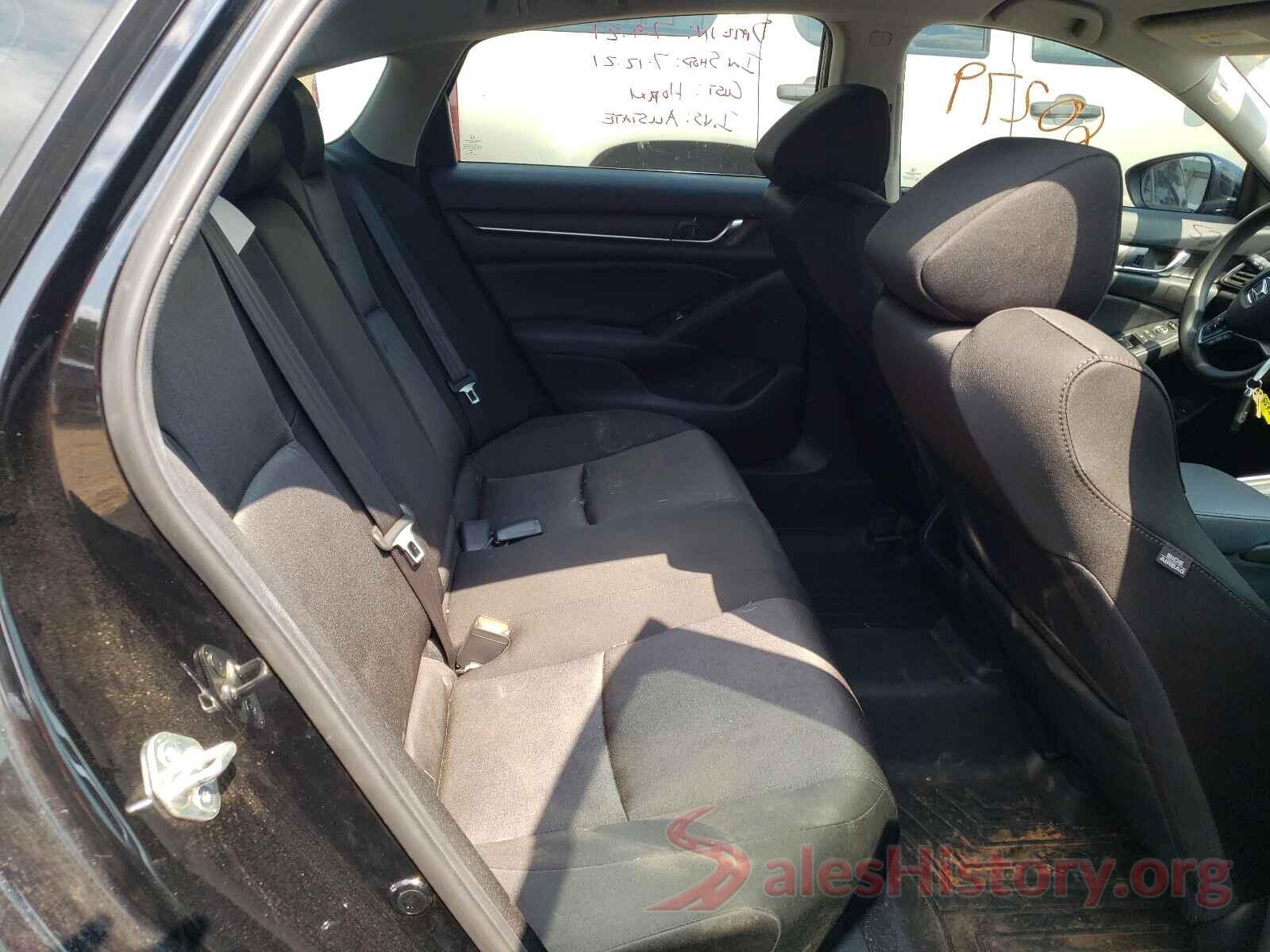 1HGCV1F18JA113969 2018 HONDA ACCORD