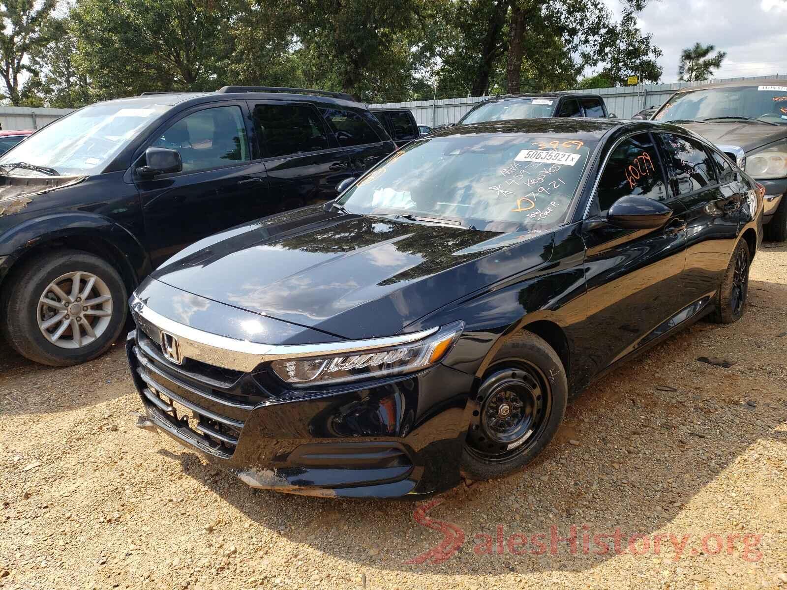 1HGCV1F18JA113969 2018 HONDA ACCORD