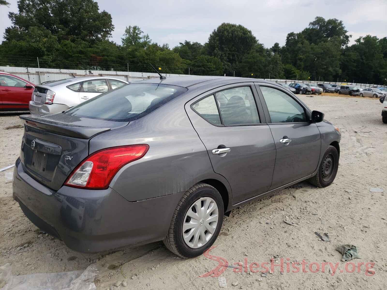 3N1CN7AP0JL801862 2018 NISSAN VERSA