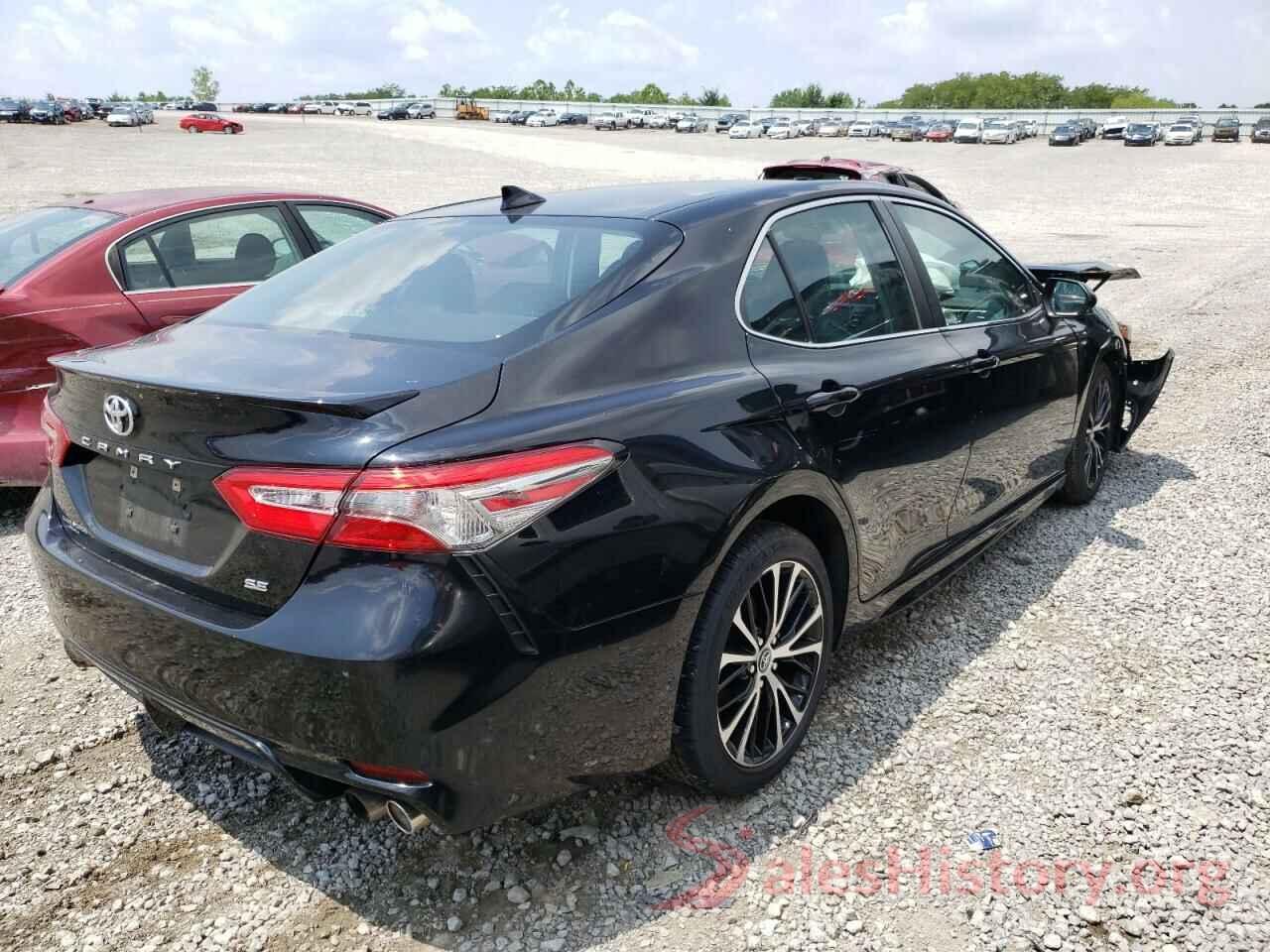 4T1B11HK2KU256147 2019 TOYOTA CAMRY