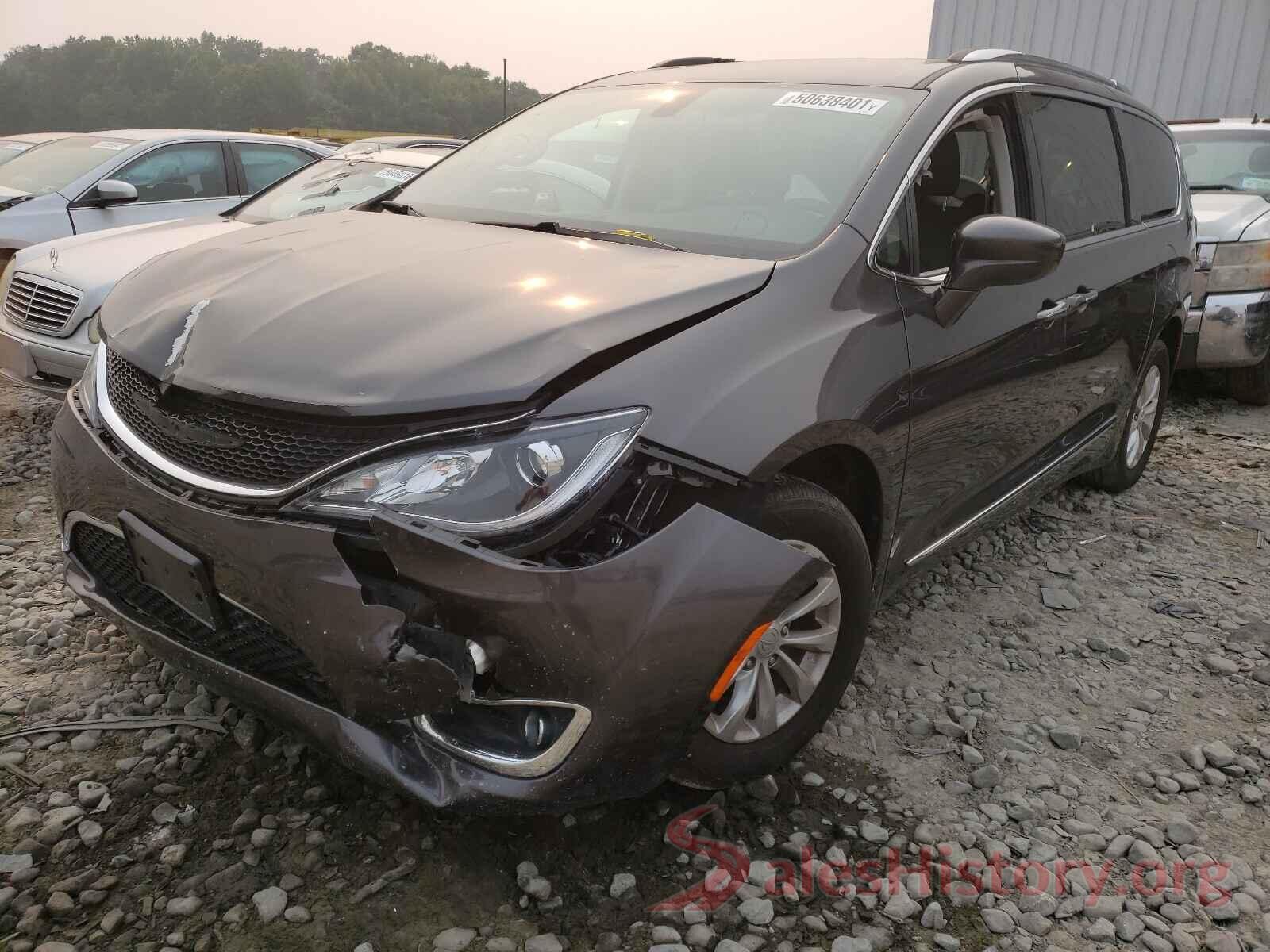 2C4RC1BG6JR127504 2018 CHRYSLER PACIFICA