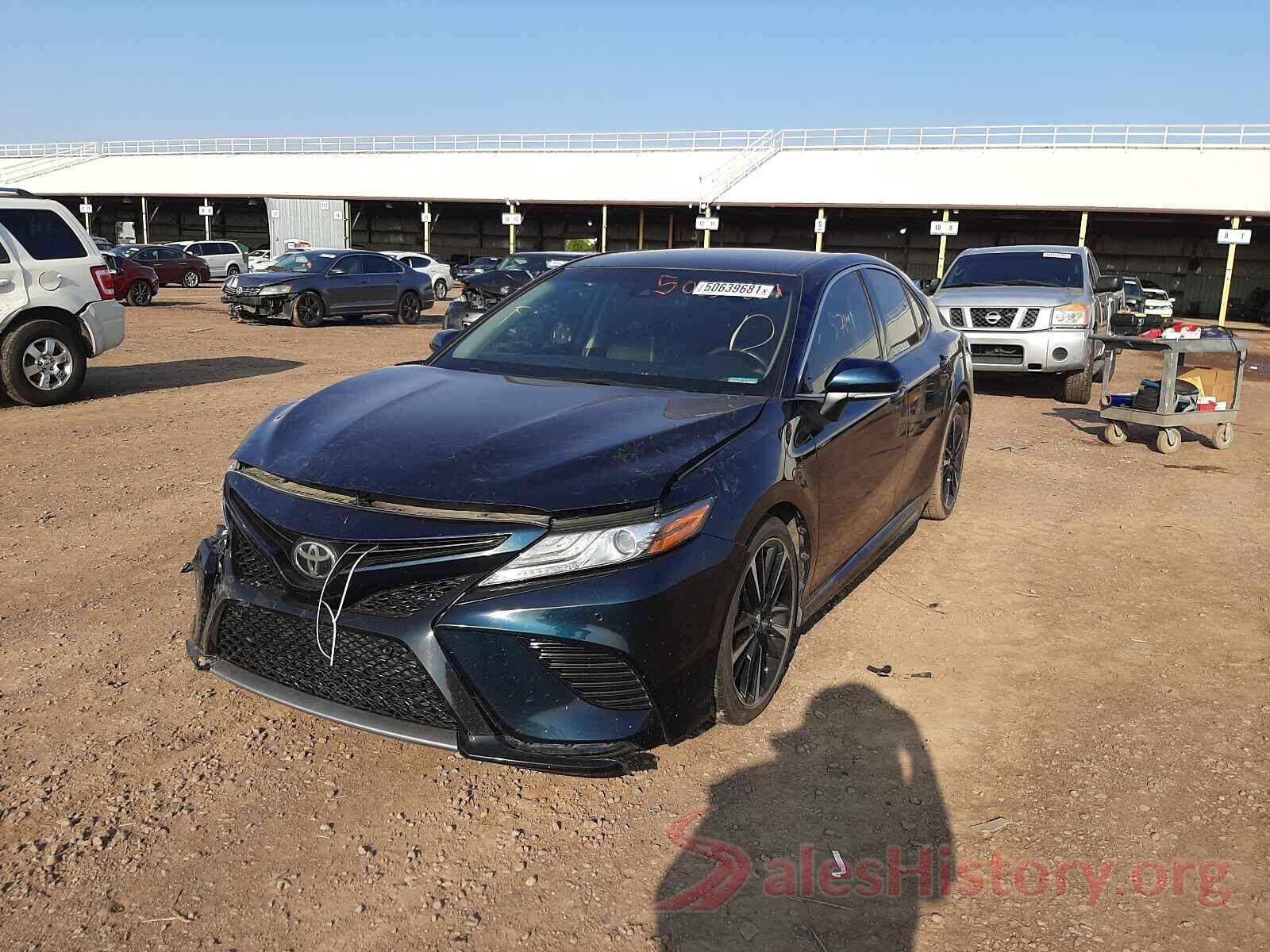 4T1B61HK5JU507372 2018 TOYOTA CAMRY