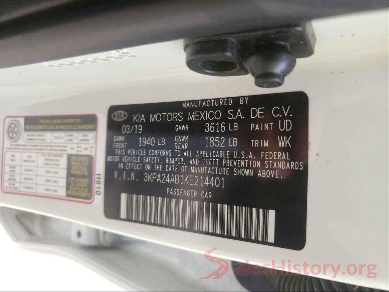 3KPA24AB1KE214401 2019 KIA RIO