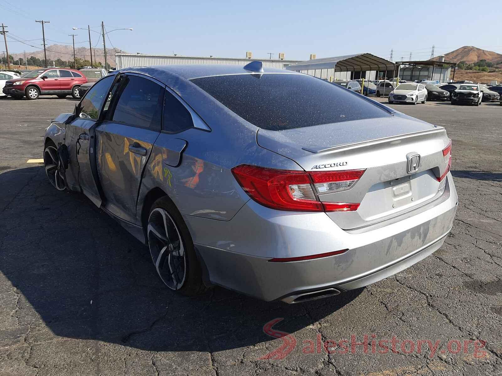 1HGCV1F37JA151324 2018 HONDA ACCORD