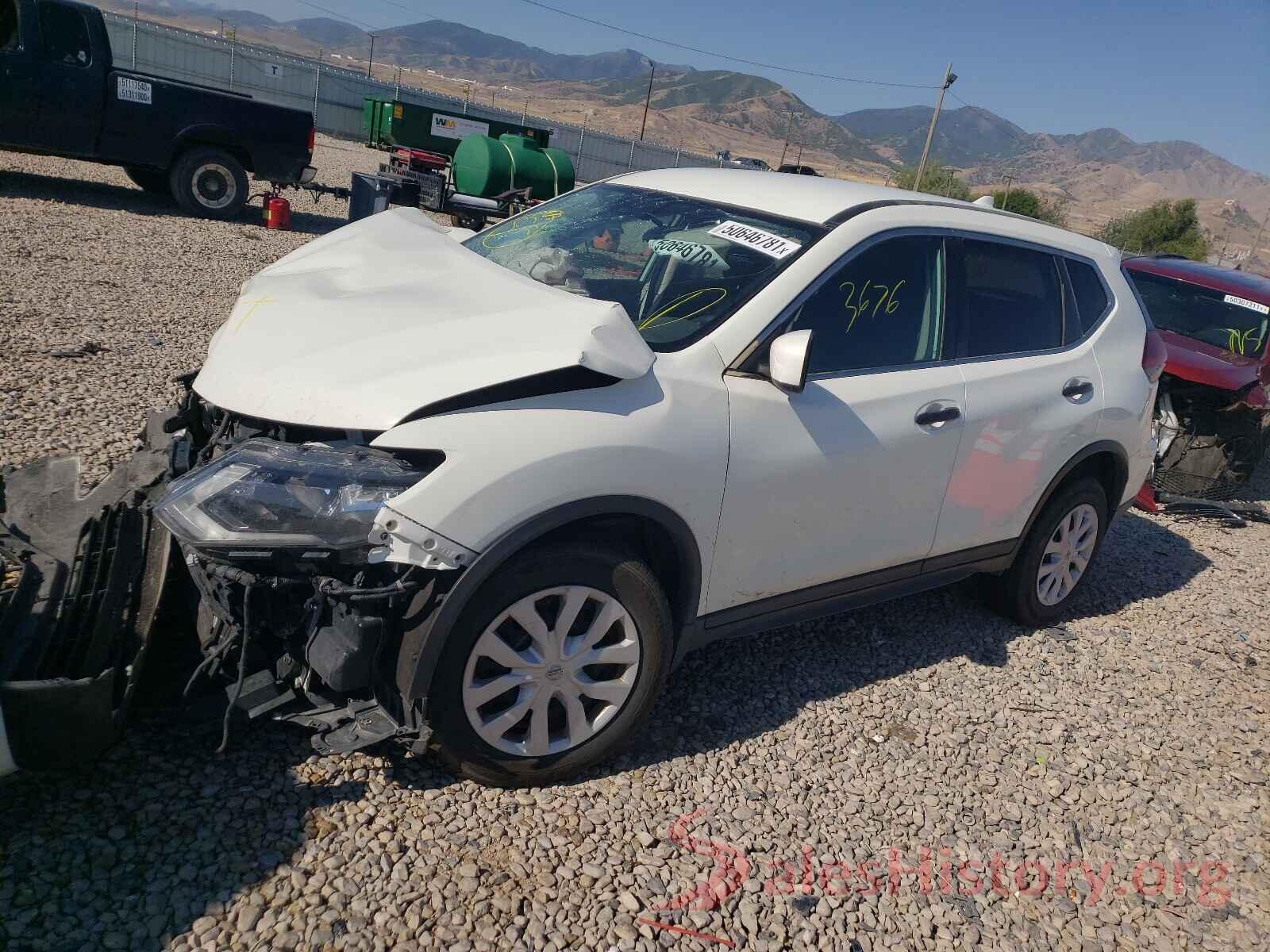 5N1AT2MM9HC778128 2017 NISSAN ROGUE