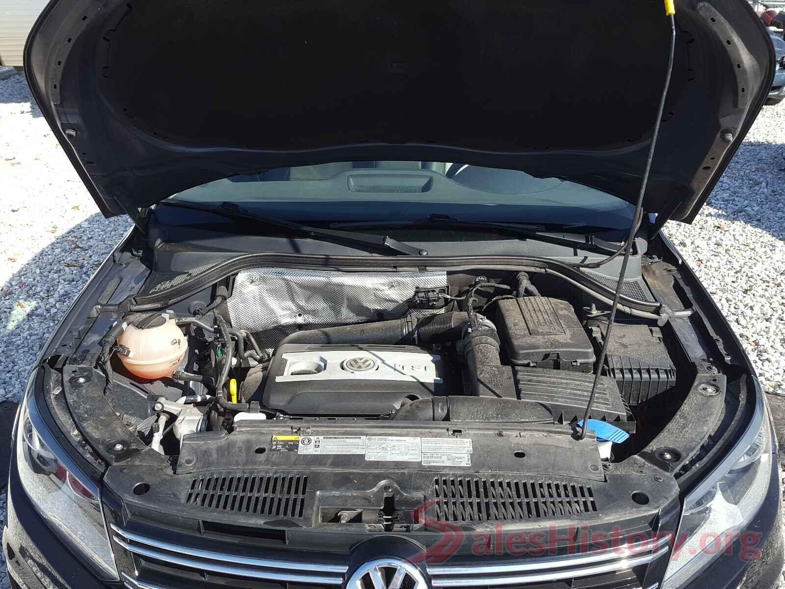 WVGBV7AX0GW589861 2016 VOLKSWAGEN TIGUAN