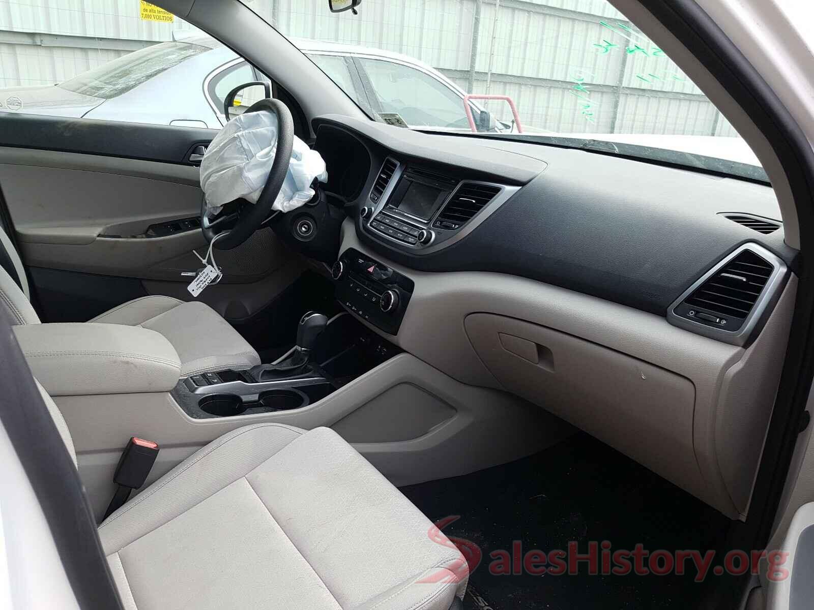 KM8J3CA45HU400215 2017 HYUNDAI TUCSON