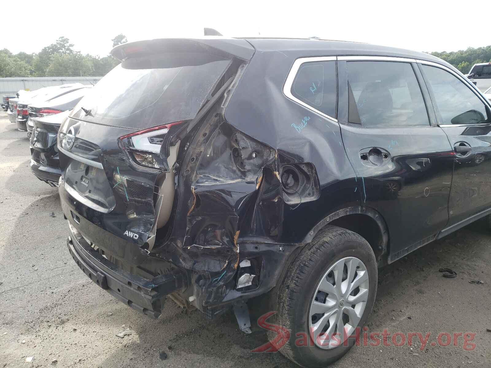 KNMAT2MV4HP529466 2017 NISSAN ROGUE