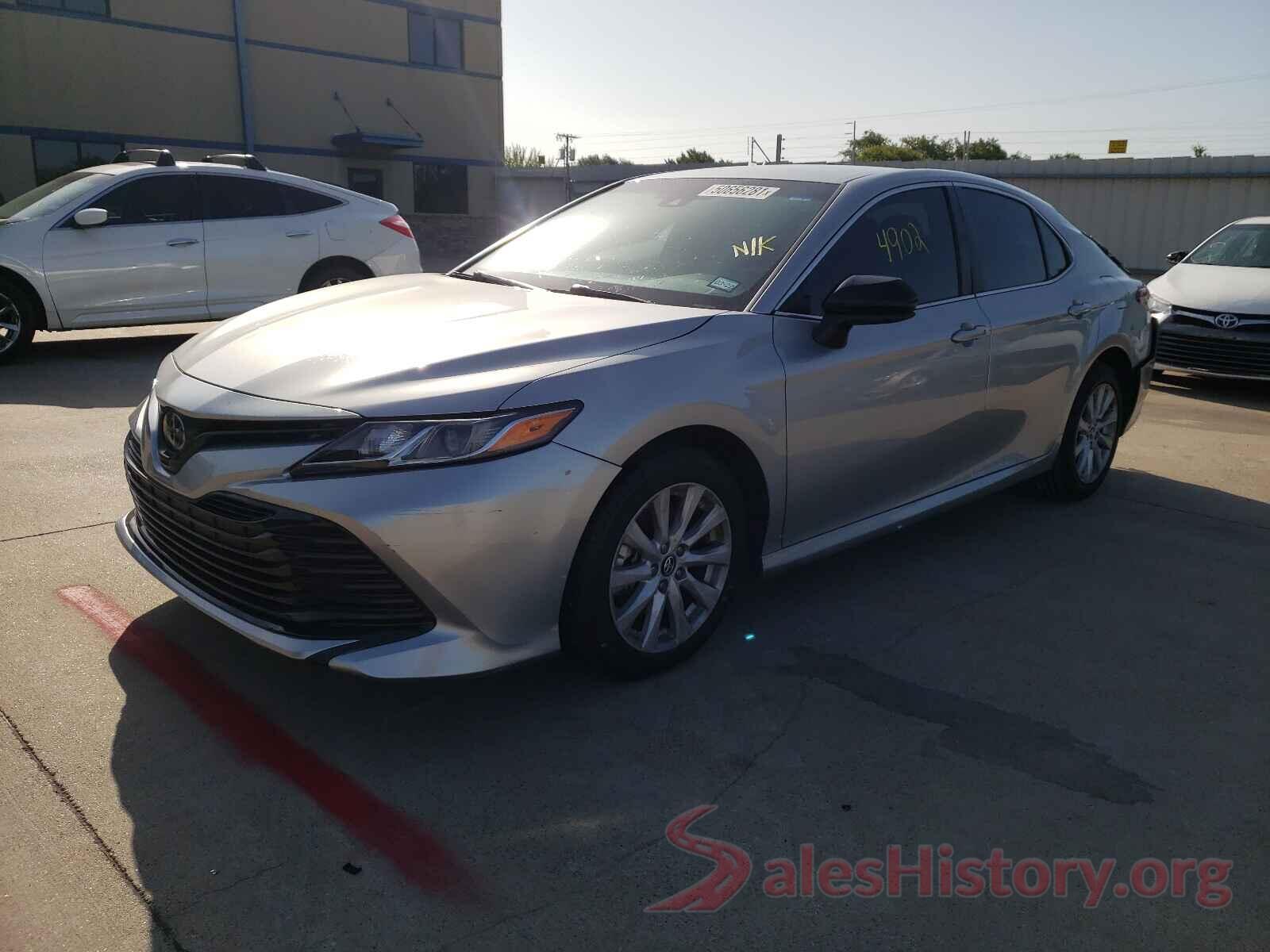 4T1B11HK2JU558536 2018 TOYOTA CAMRY