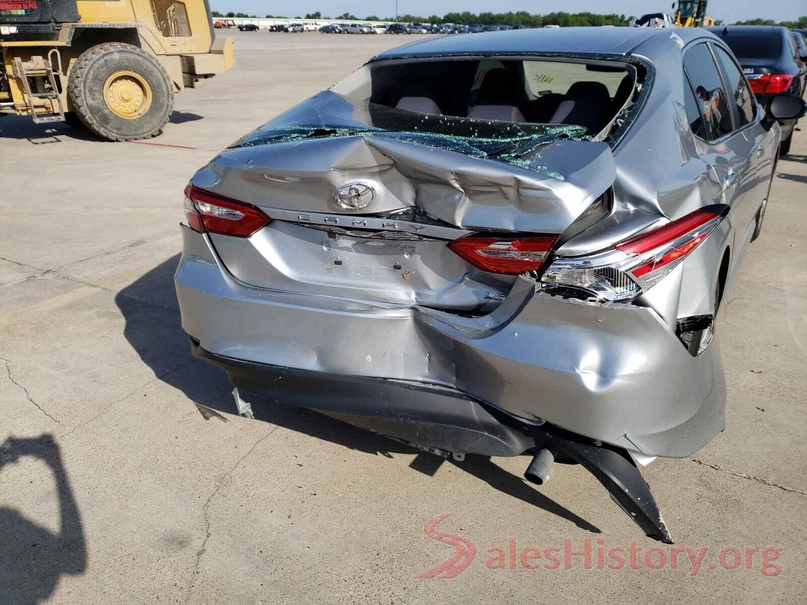 4T1B11HK2JU558536 2018 TOYOTA CAMRY