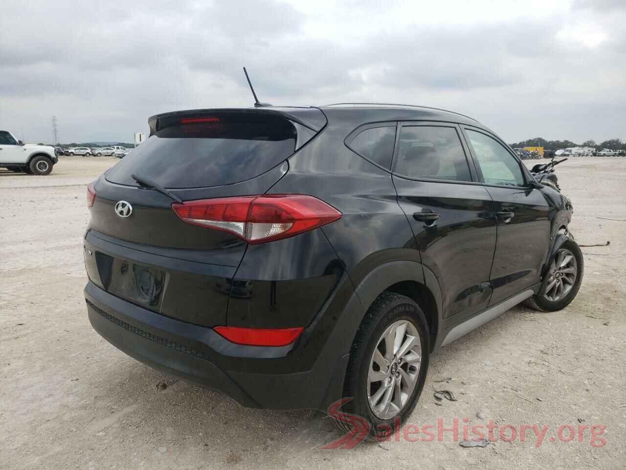 KM8J33A49HU469893 2017 HYUNDAI TUCSON