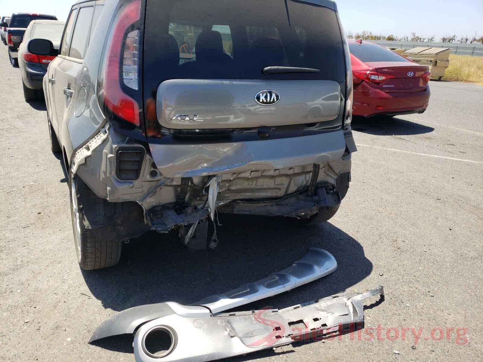 KNDJP3A59J7569286 2018 KIA SOUL