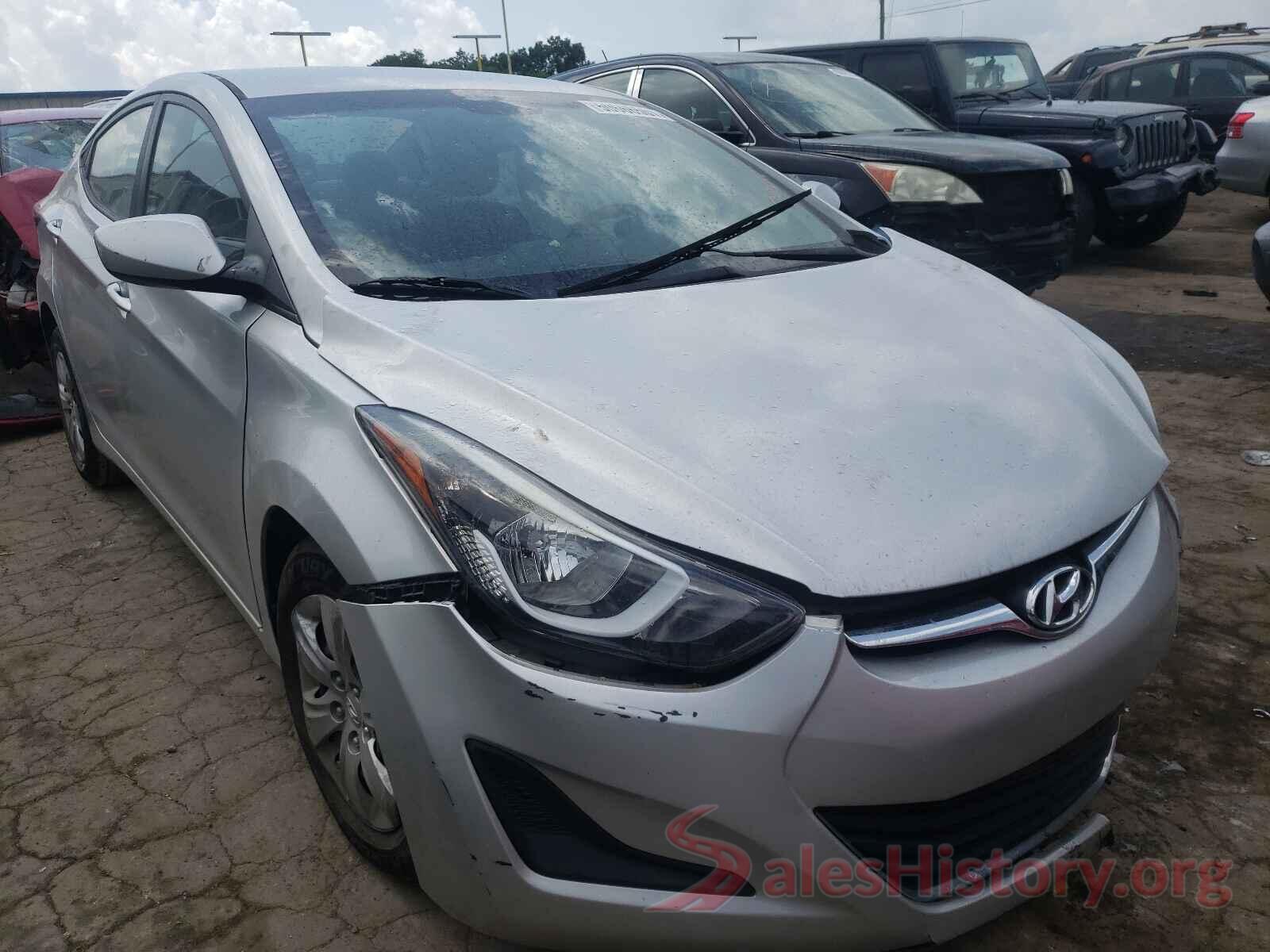 5NPDH4AE4GH757993 2016 HYUNDAI ELANTRA