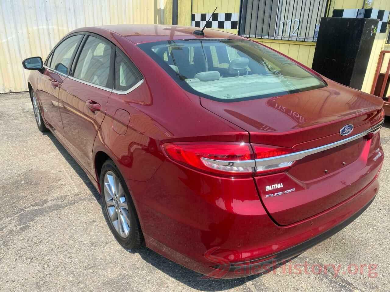 3FA6P0LU7HR317604 2017 FORD FUSION