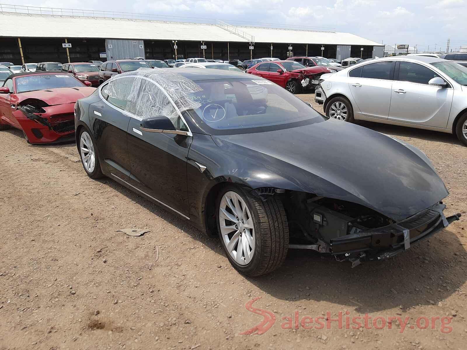 5YJSA1E2XHF219566 2017 TESLA MODEL S