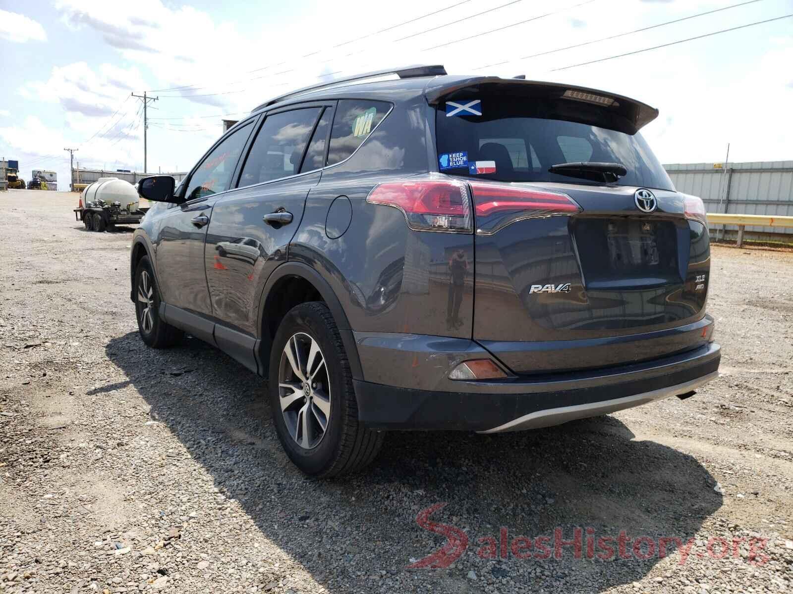 JTMRFREV4HJ125040 2017 TOYOTA RAV4