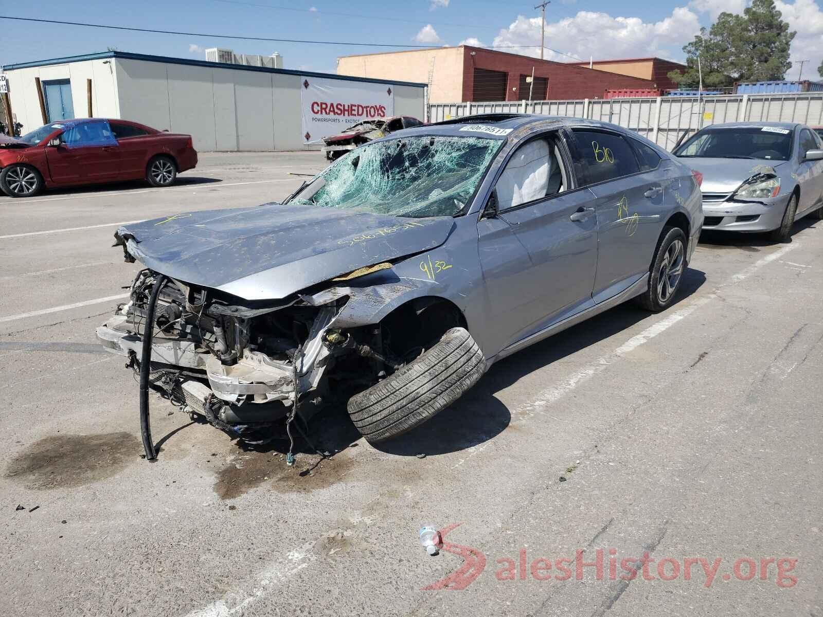 1HGCV1F5XJA067824 2018 HONDA ACCORD